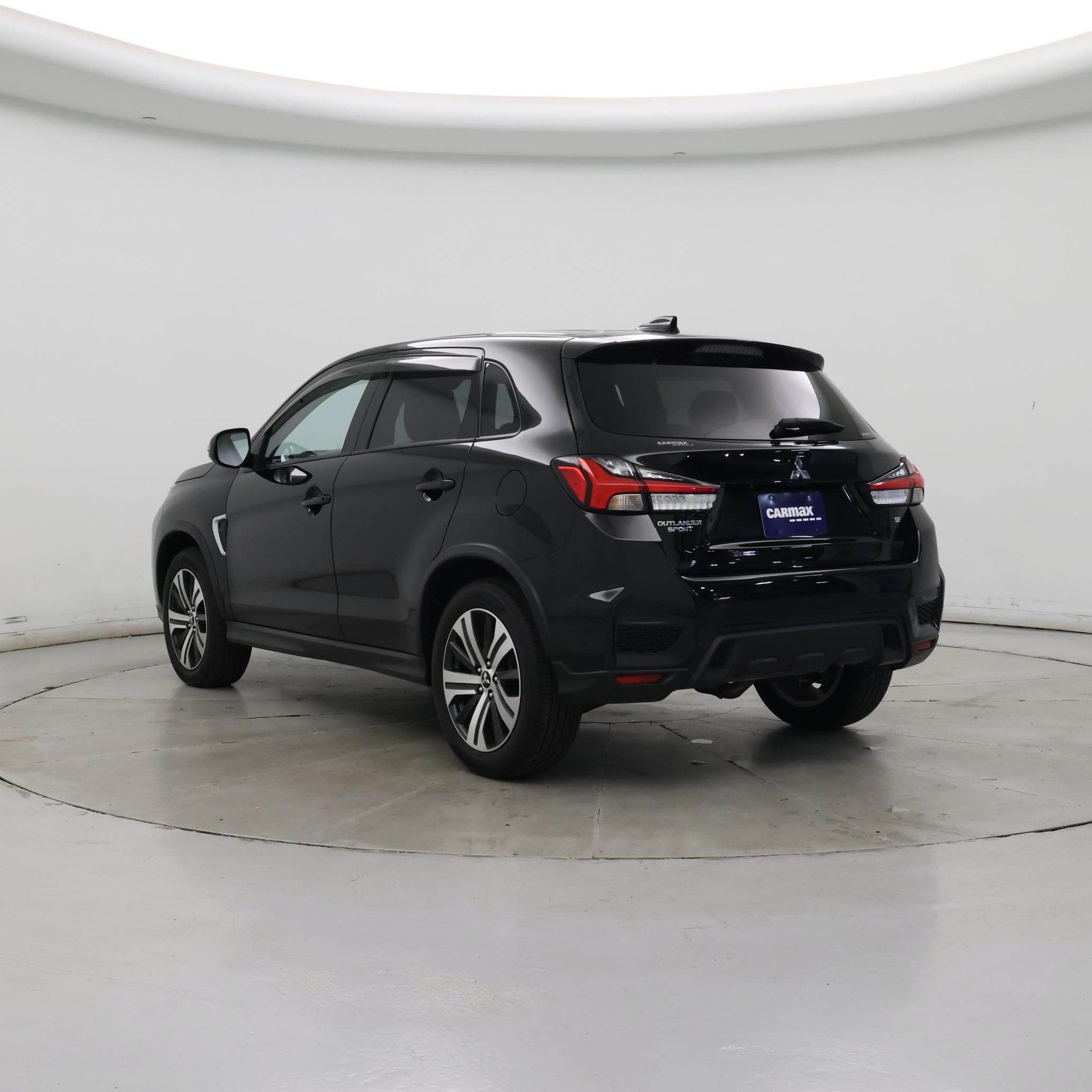 Thumbnail: 2023 Mitsubishi Outlander Sport - 2