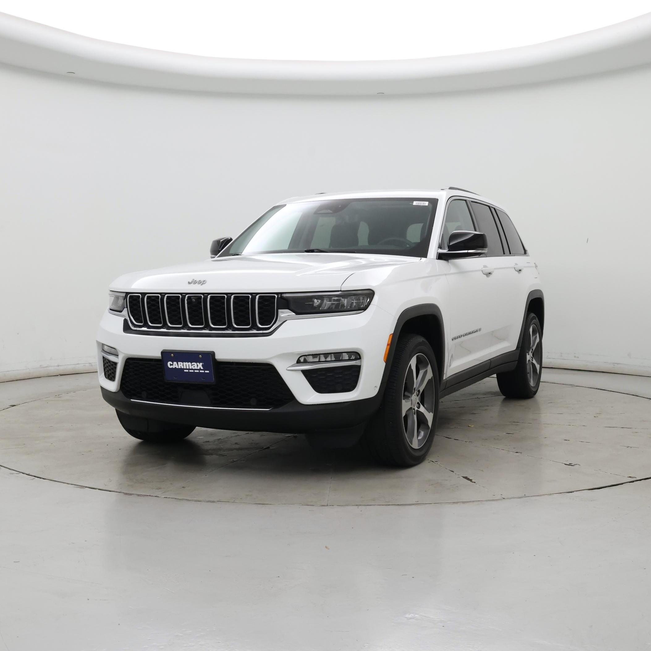Thumbnail: 2023 Jeep Grand Cherokee - 4
