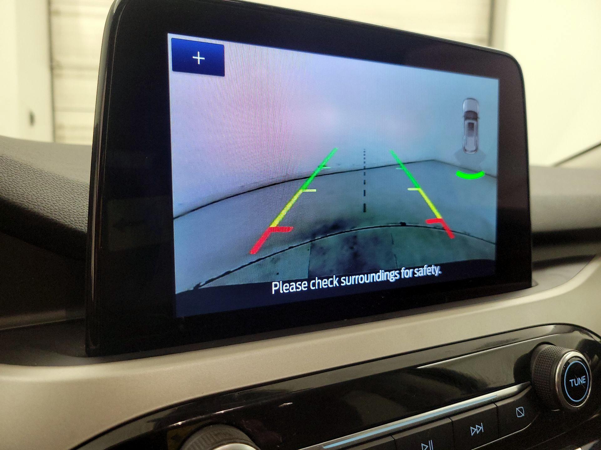 Thumbnail: 2021 Ford Escape - 14