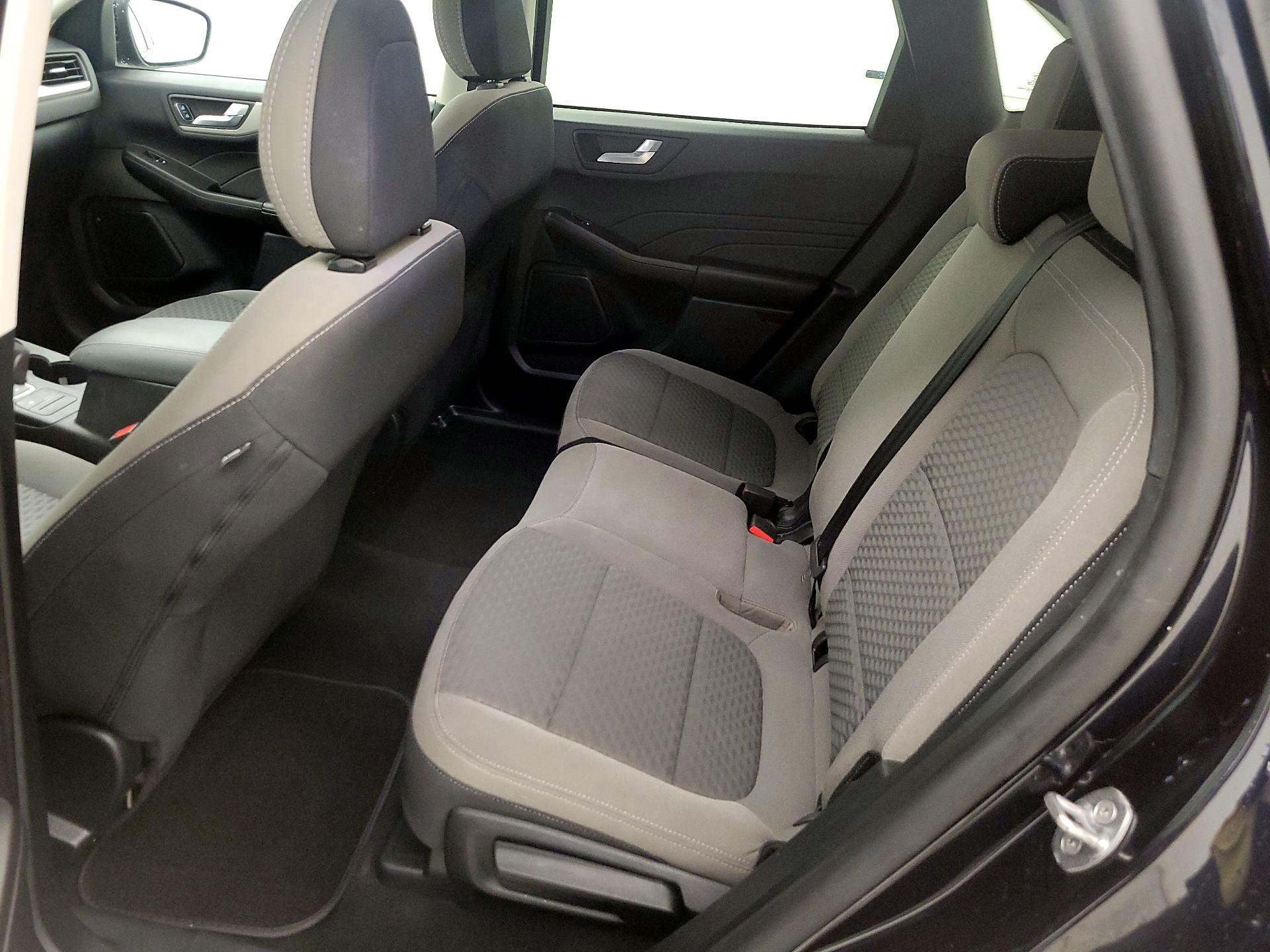 Thumbnail: 2021 Ford Escape - 19