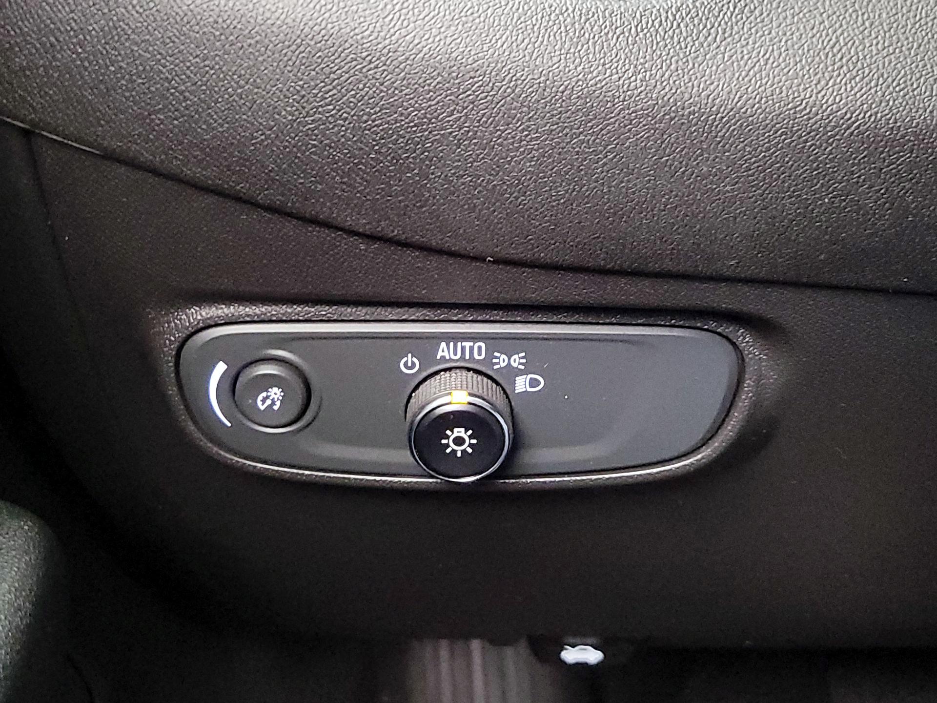 Thumbnail: 2023 Chevrolet Equinox - 13