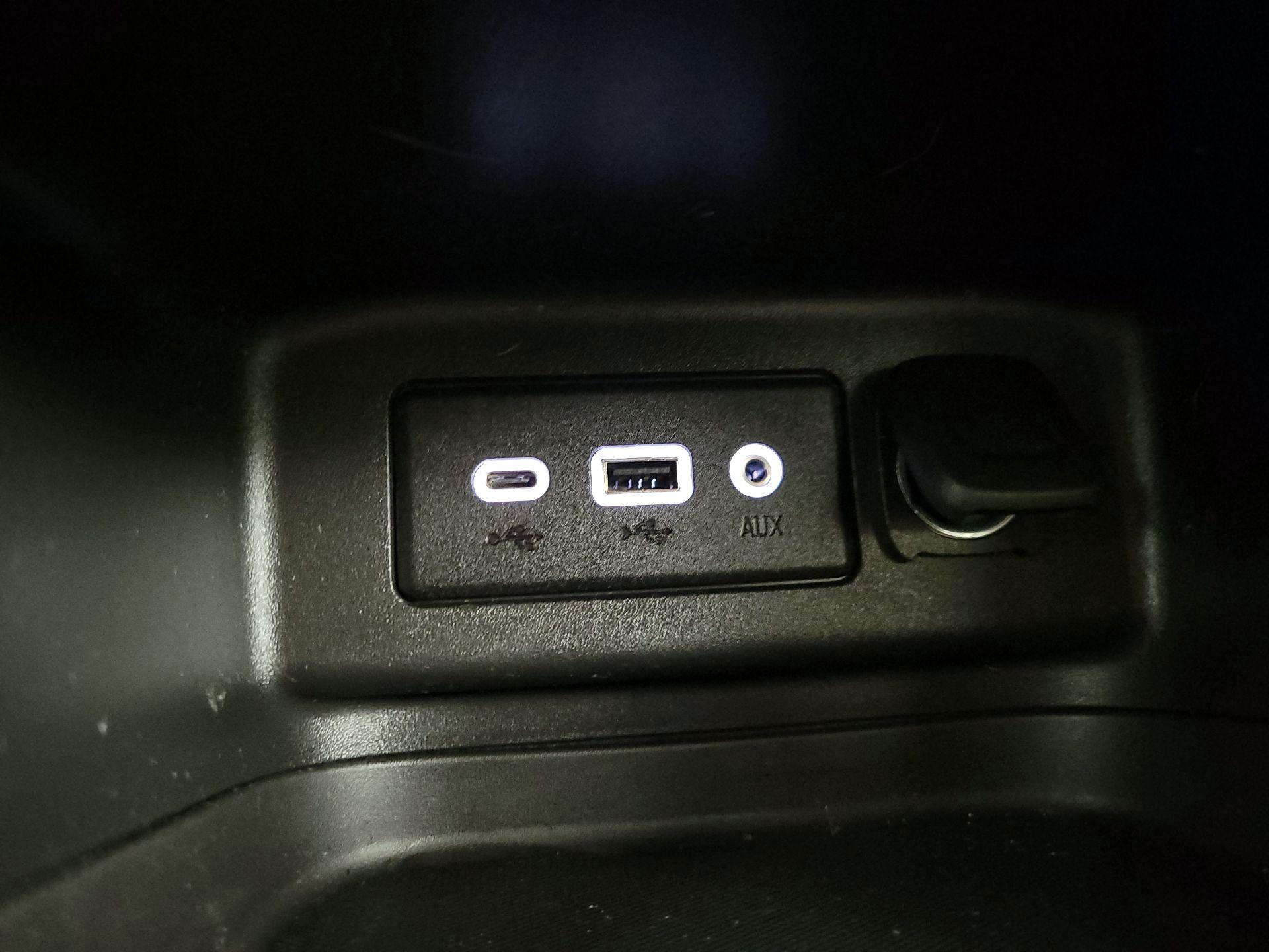 Thumbnail: 2023 Chevrolet Equinox - 18