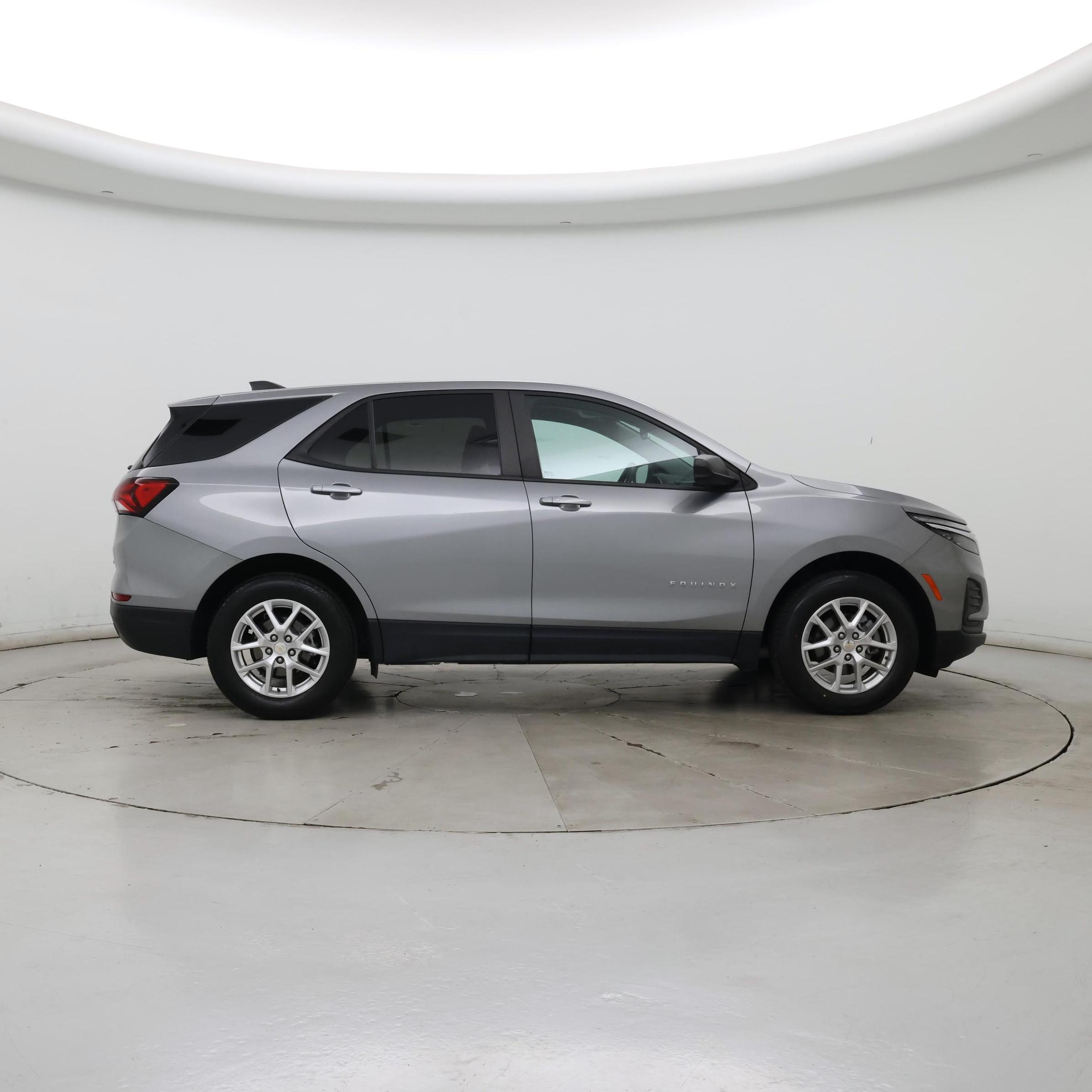 Thumbnail: 2023 Chevrolet Equinox - 7