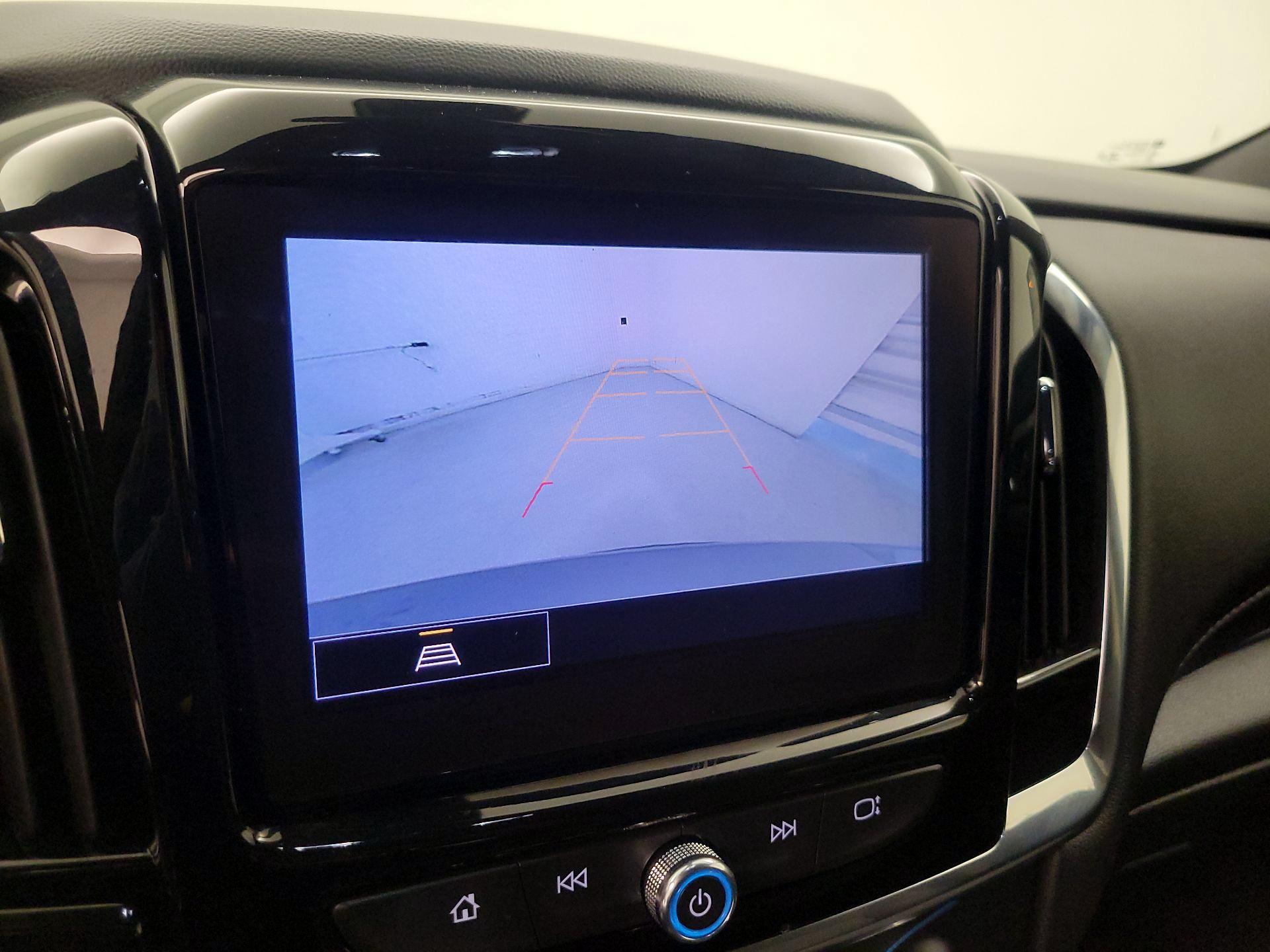 Thumbnail: 2023 Chevrolet Traverse - 14