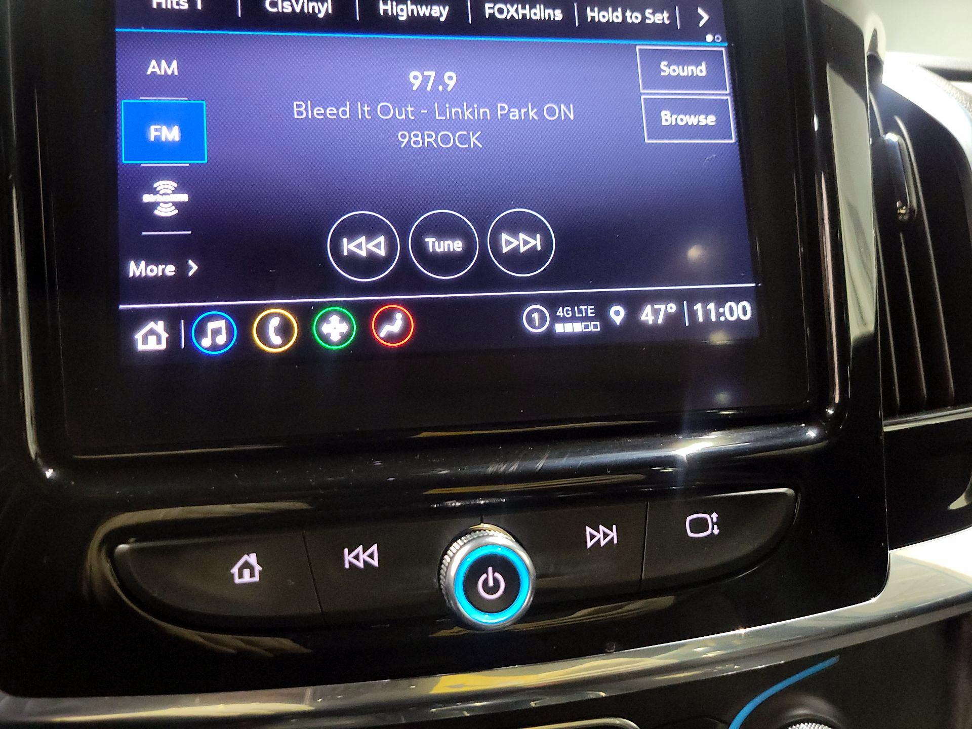 Thumbnail: 2023 Chevrolet Traverse - 15