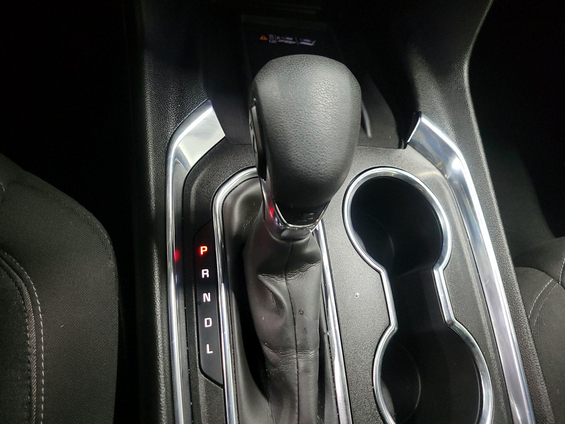 Thumbnail: 2023 Chevrolet Traverse - 17