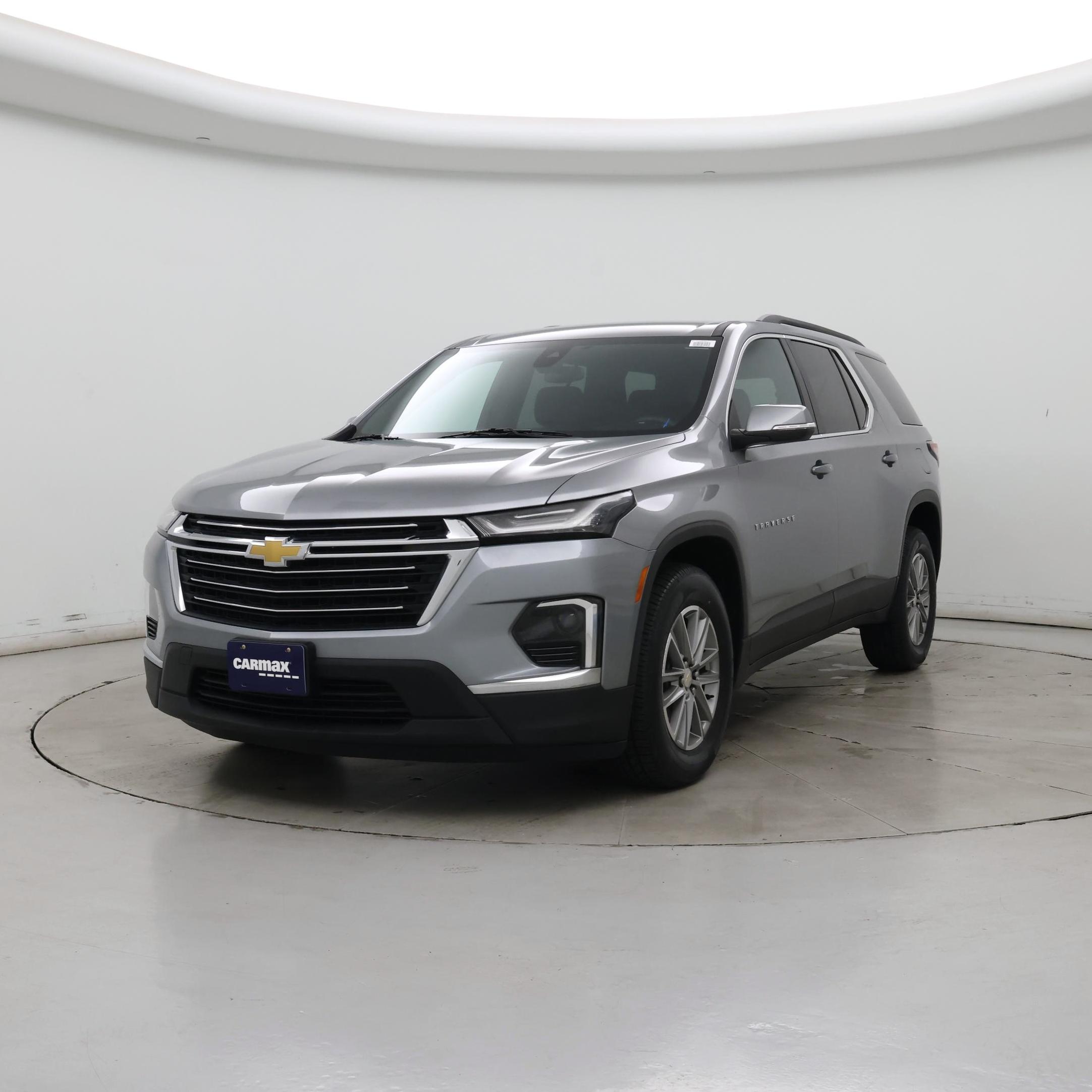 Thumbnail: 2023 Chevrolet Traverse - 4