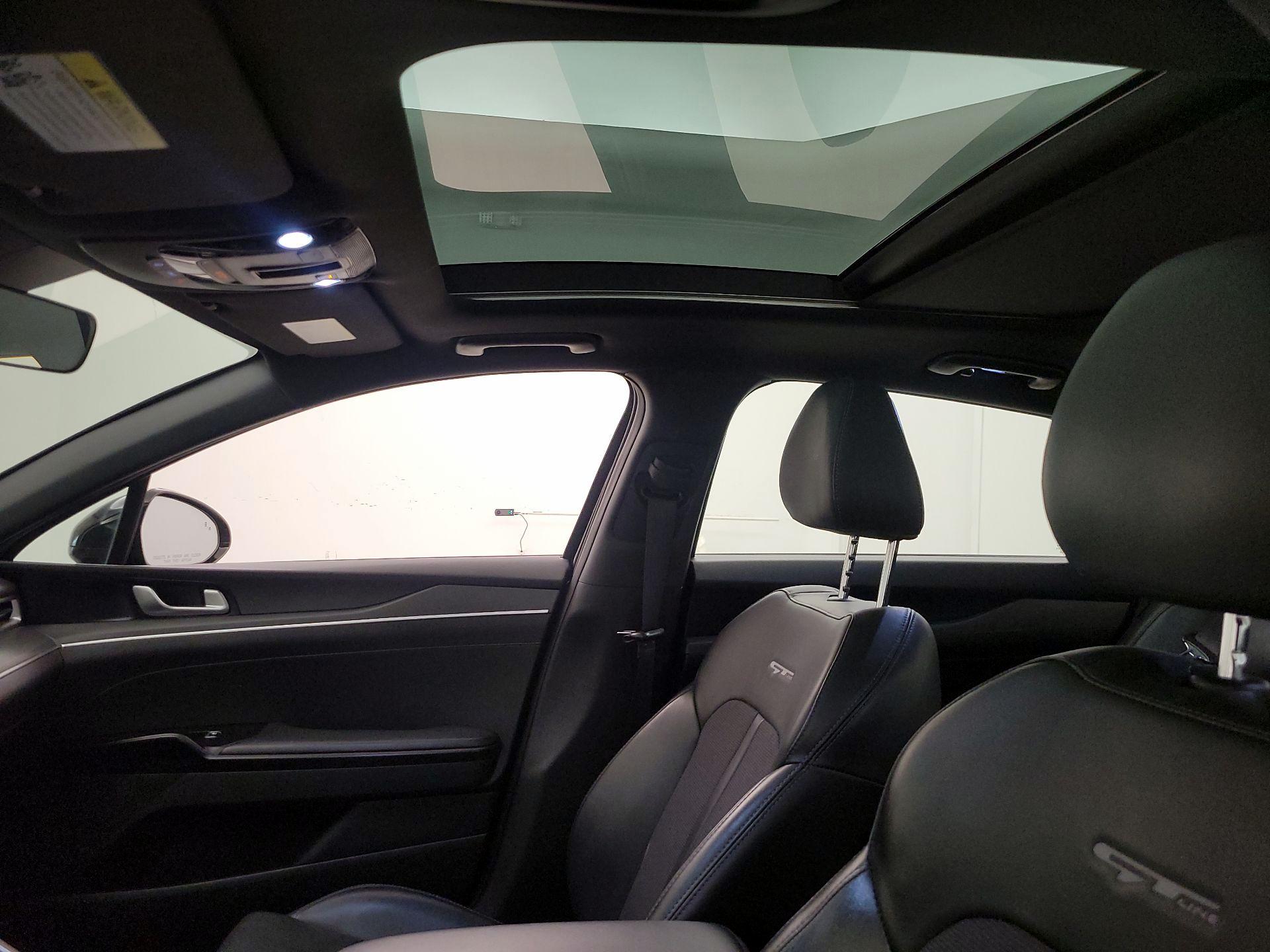 Thumbnail: 2022 Kia K5 - 20