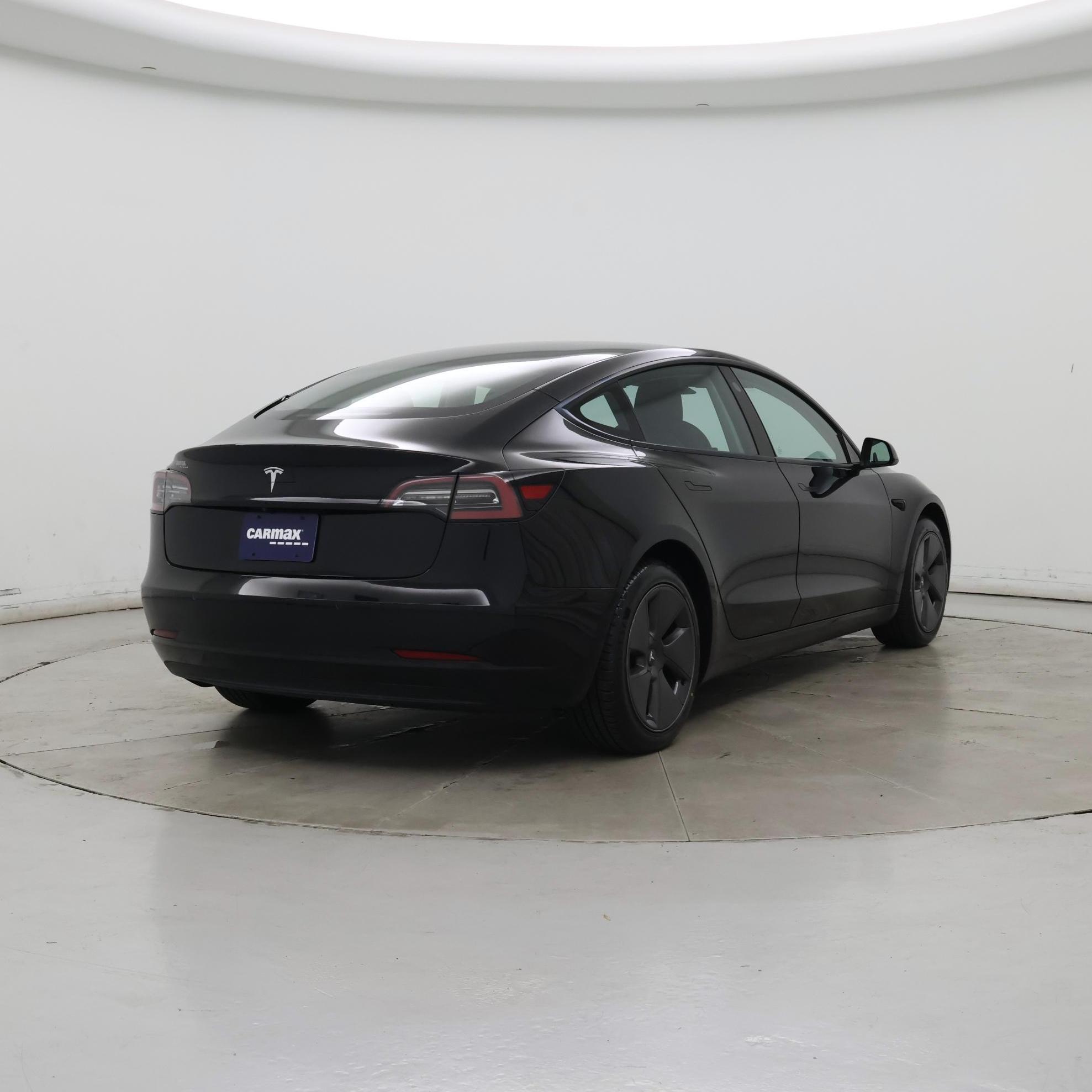 Thumbnail: 2021 Tesla Model 3 - 8