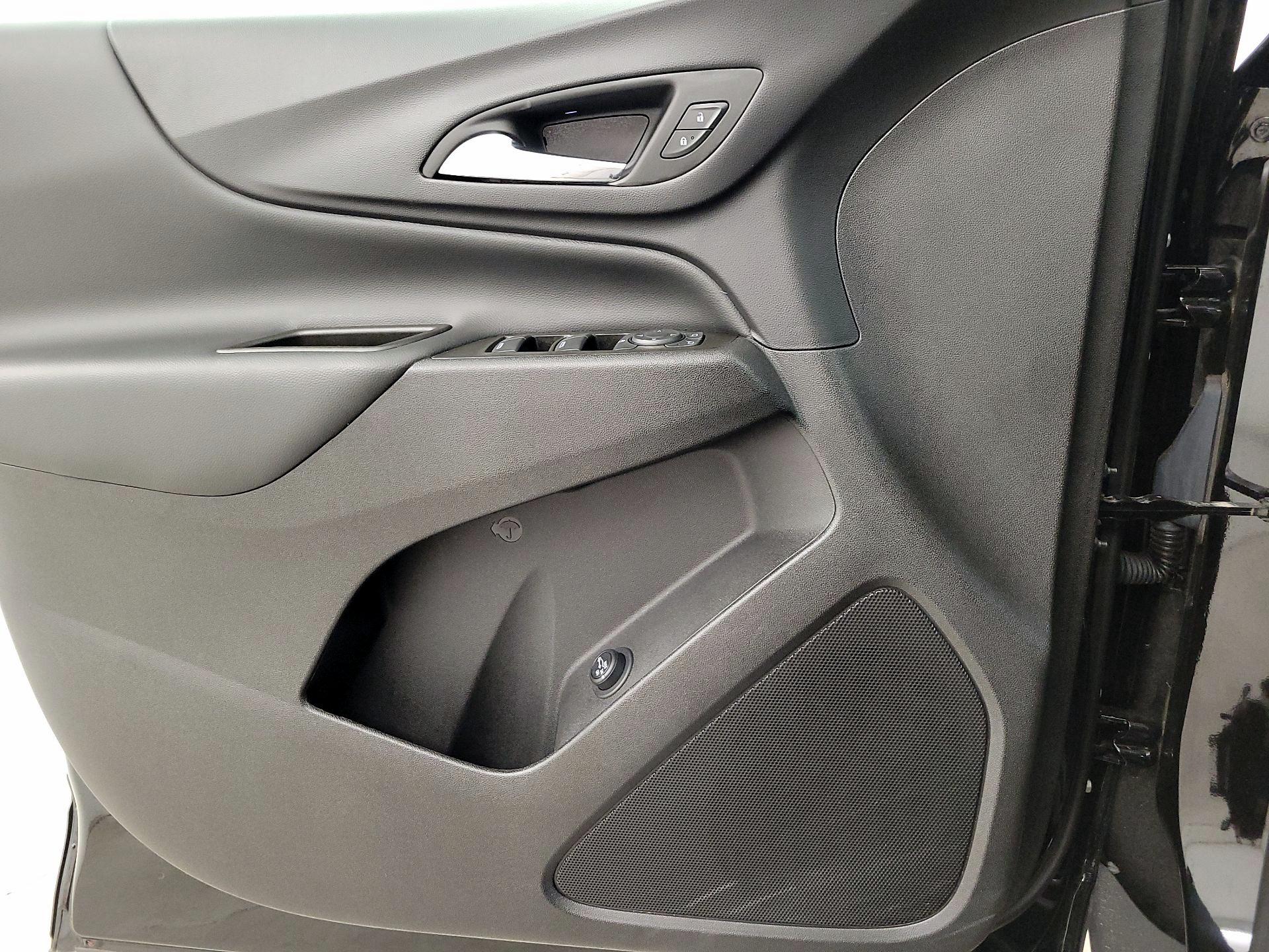 Thumbnail: 2024 Chevrolet Equinox - 12