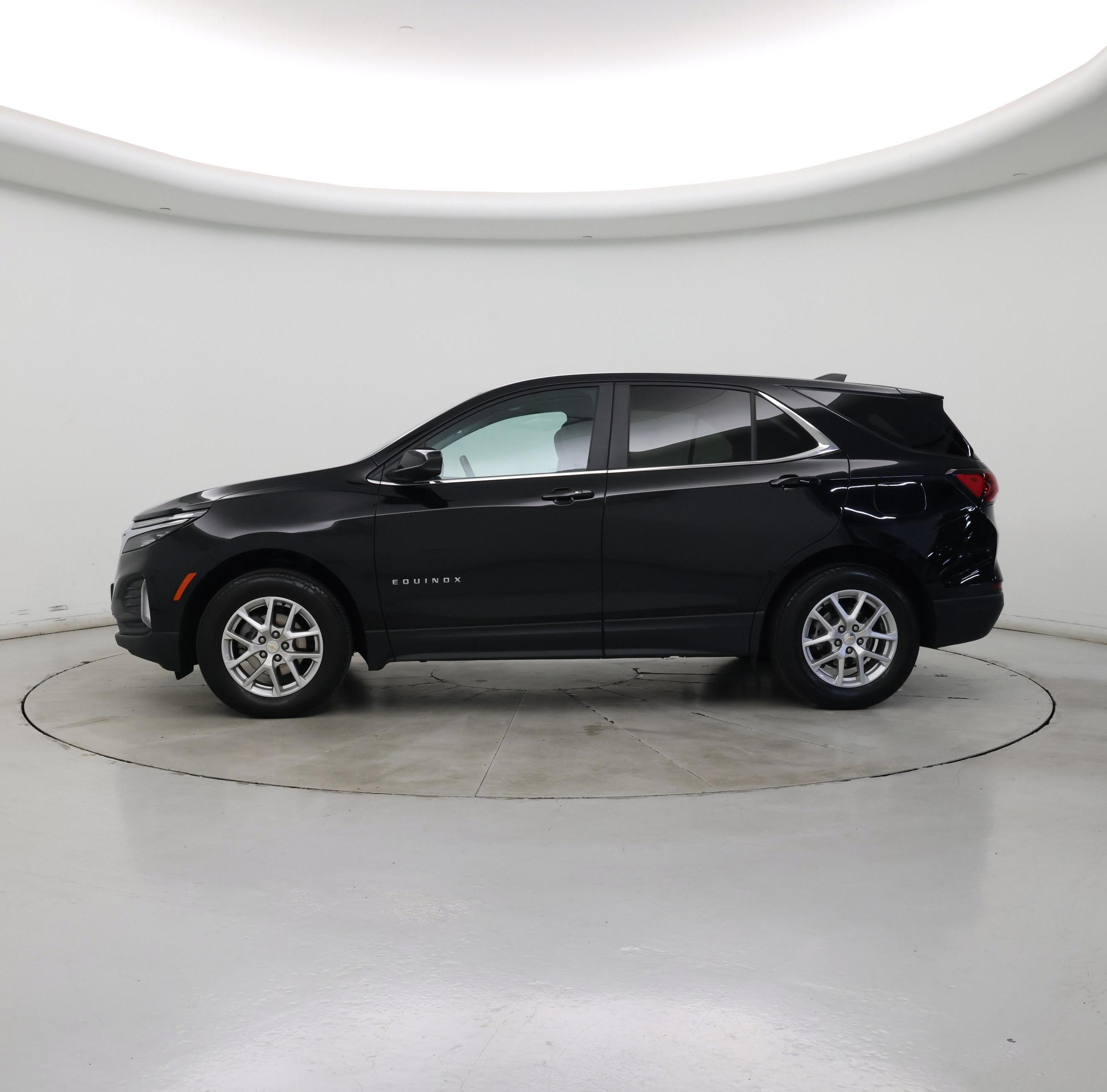 Thumbnail: 2024 Chevrolet Equinox - 3