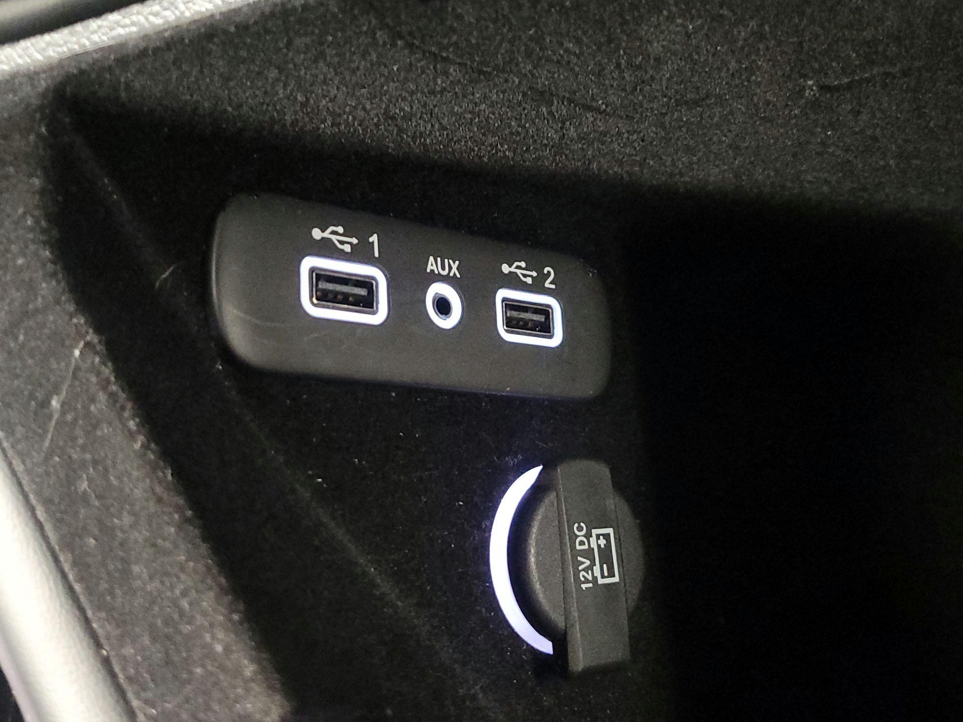 Thumbnail: 2021 Dodge Challenger - 18