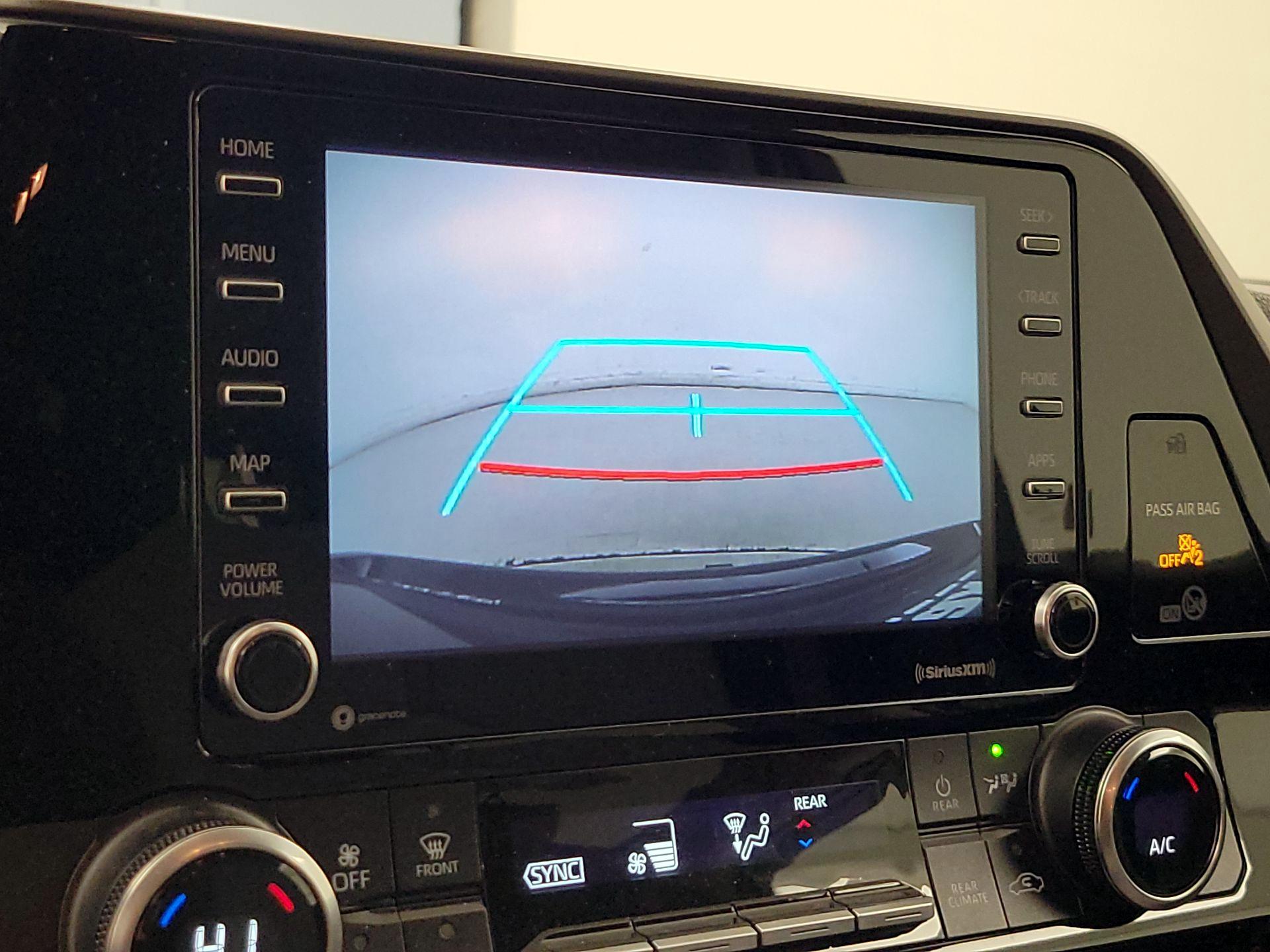 Thumbnail: 2021 Toyota Highlander - 14