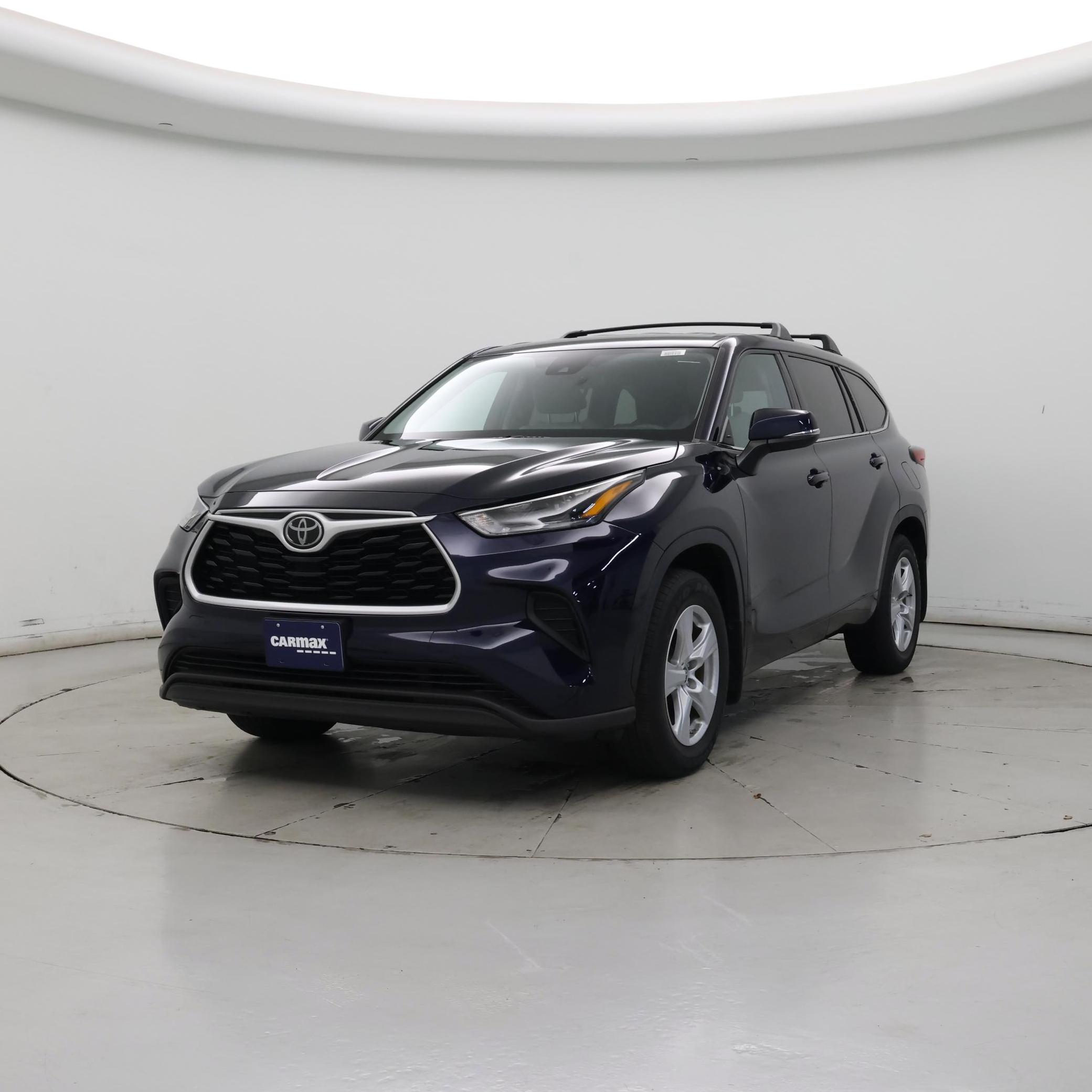 Thumbnail: 2021 Toyota Highlander - 4