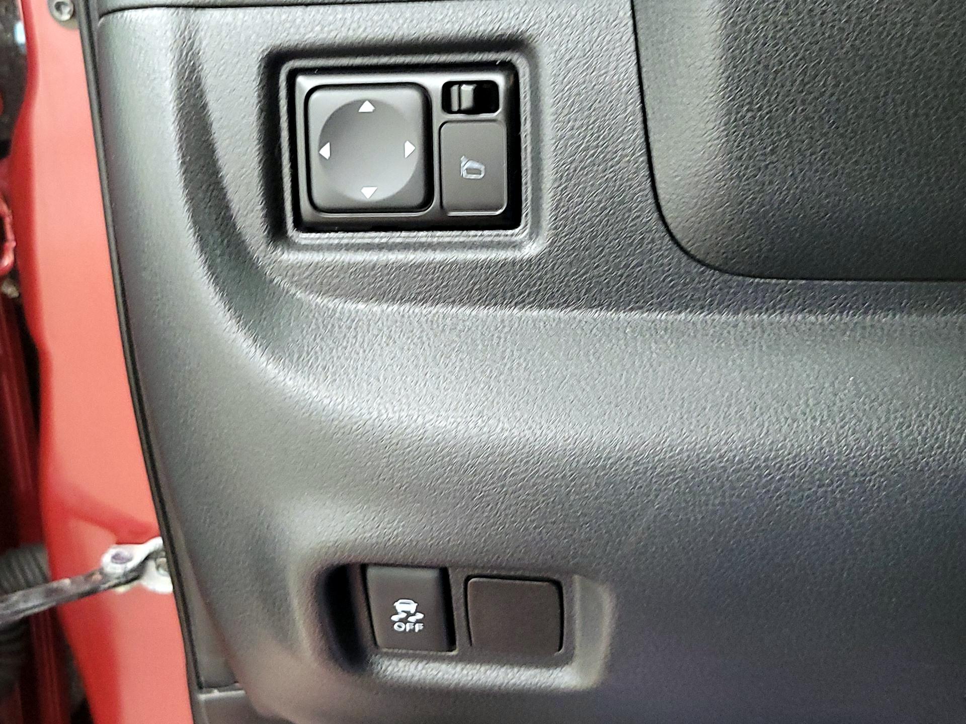 Thumbnail: 2019 Nissan Versa - 13