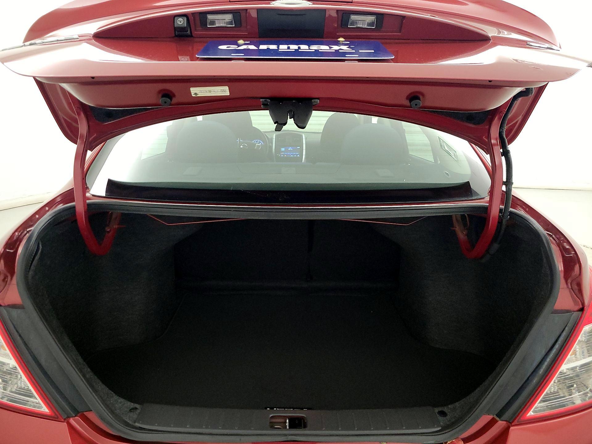 Thumbnail: 2019 Nissan Versa - 20