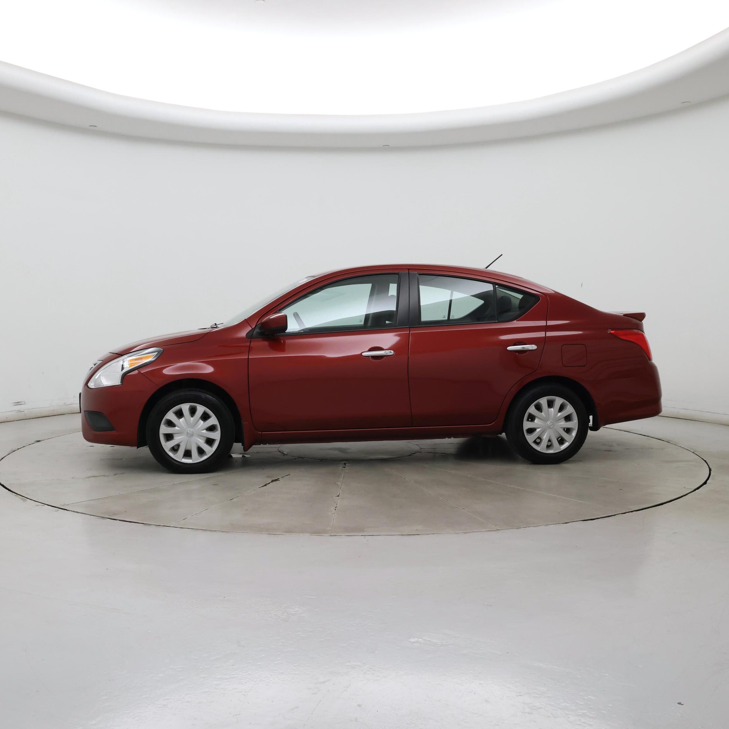 Thumbnail: 2019 Nissan Versa - 3