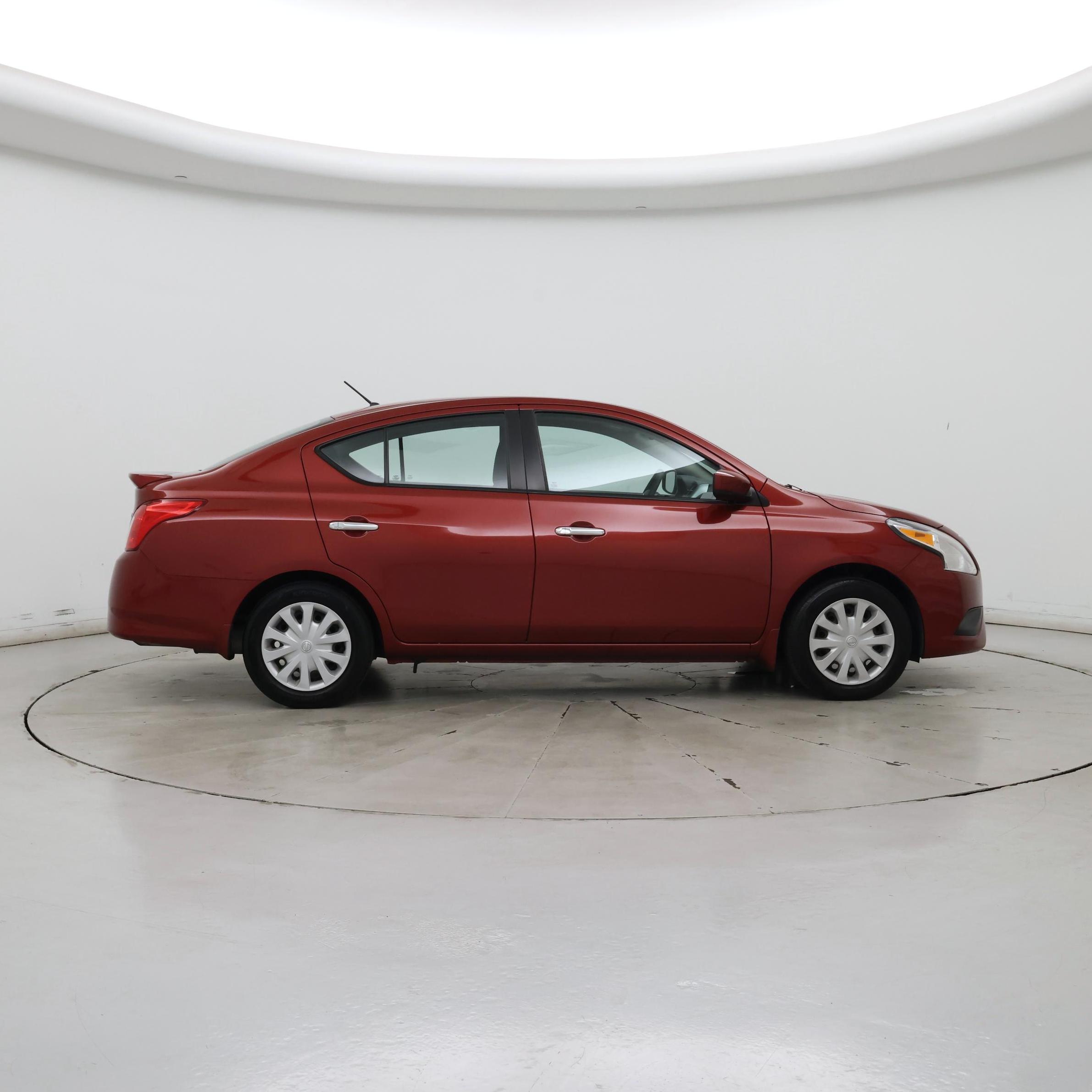 Thumbnail: 2019 Nissan Versa - 7