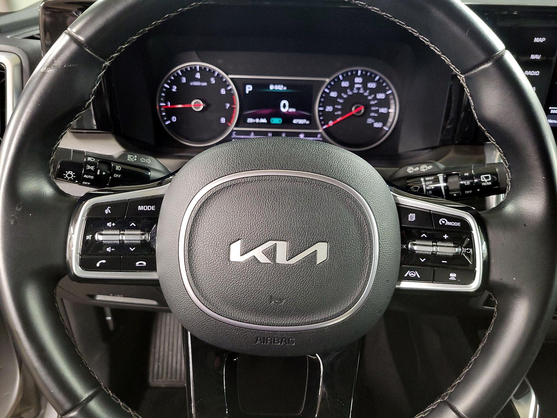 Thumbnail: 2022 Kia Sorento - 10