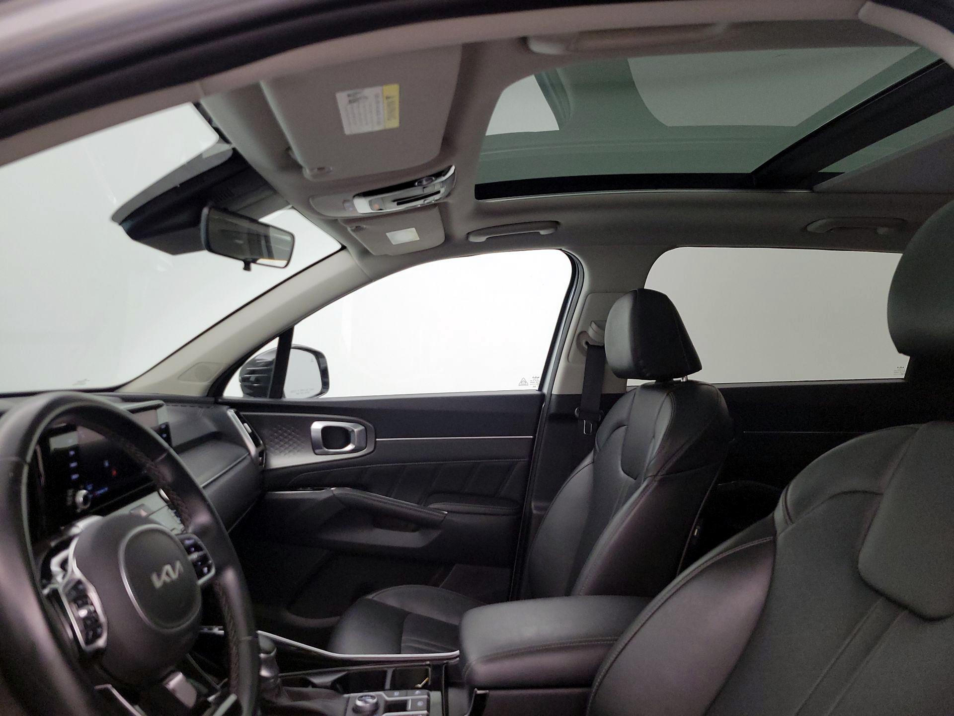 Thumbnail: 2022 Kia Sorento - 20