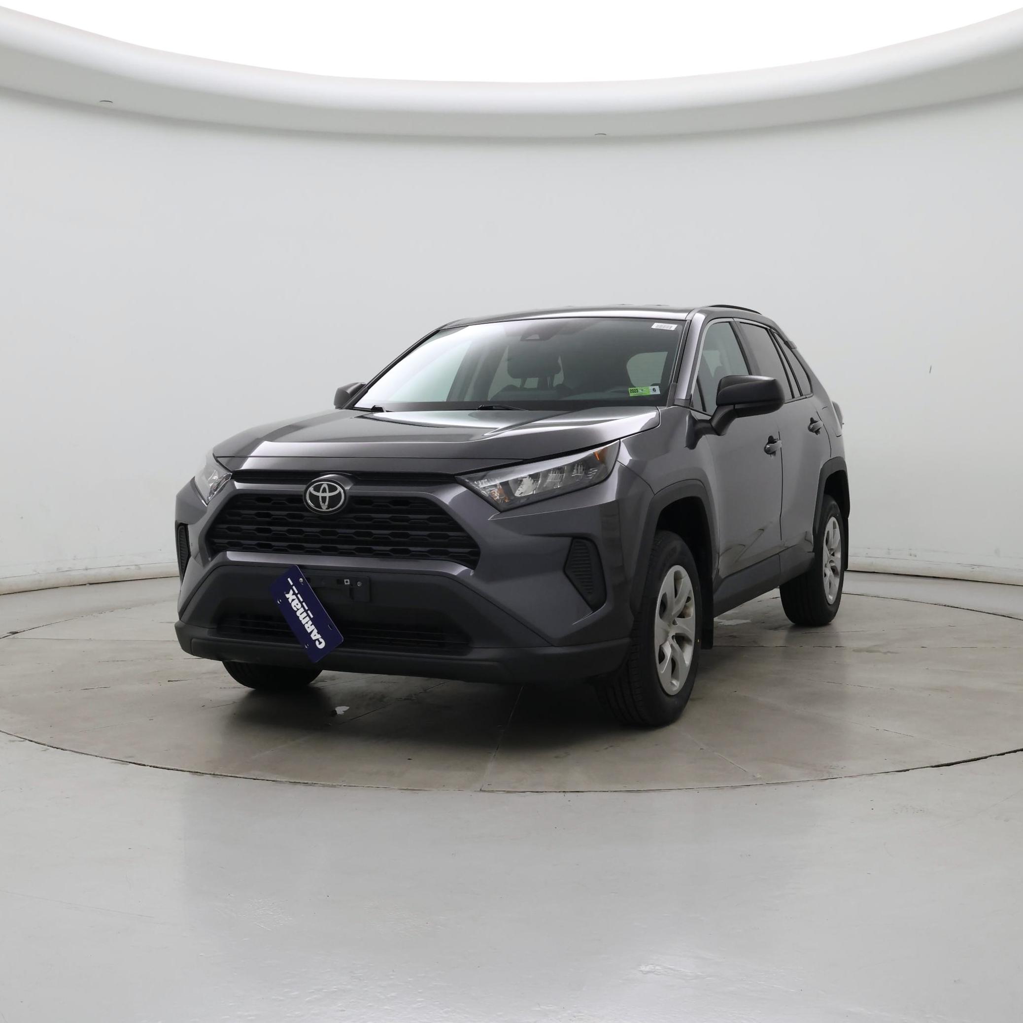 Thumbnail: 2022 Toyota RAV4 - 4