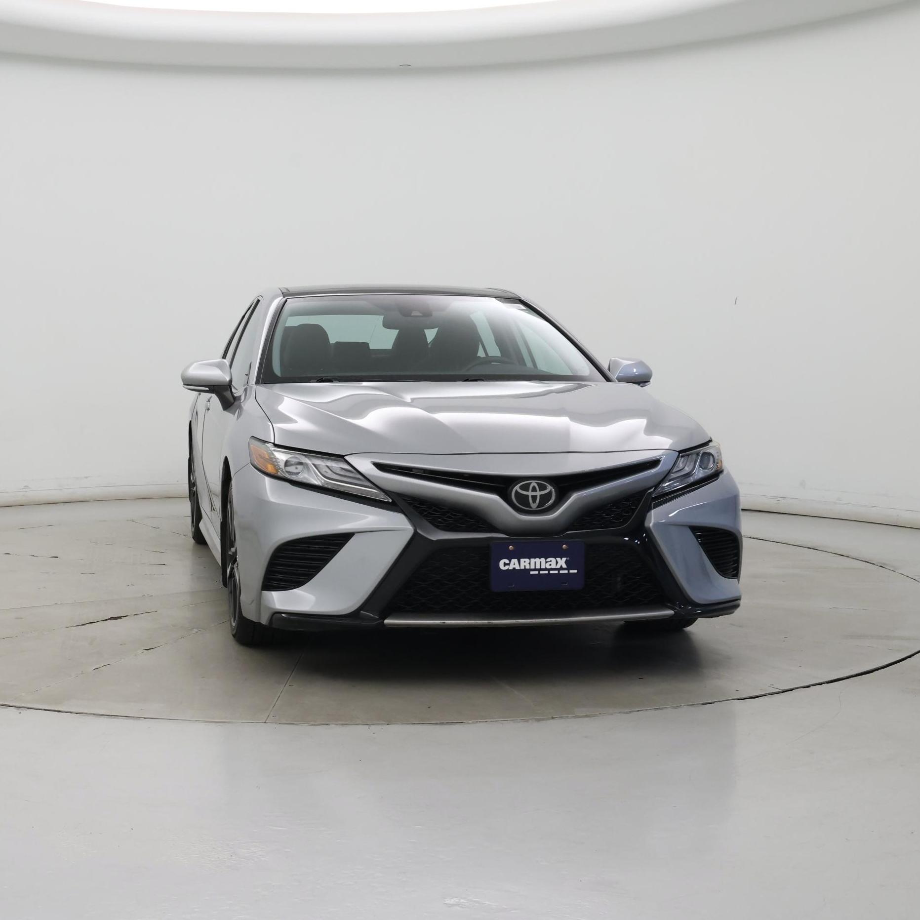 Thumbnail: 2019 Toyota Camry - 5