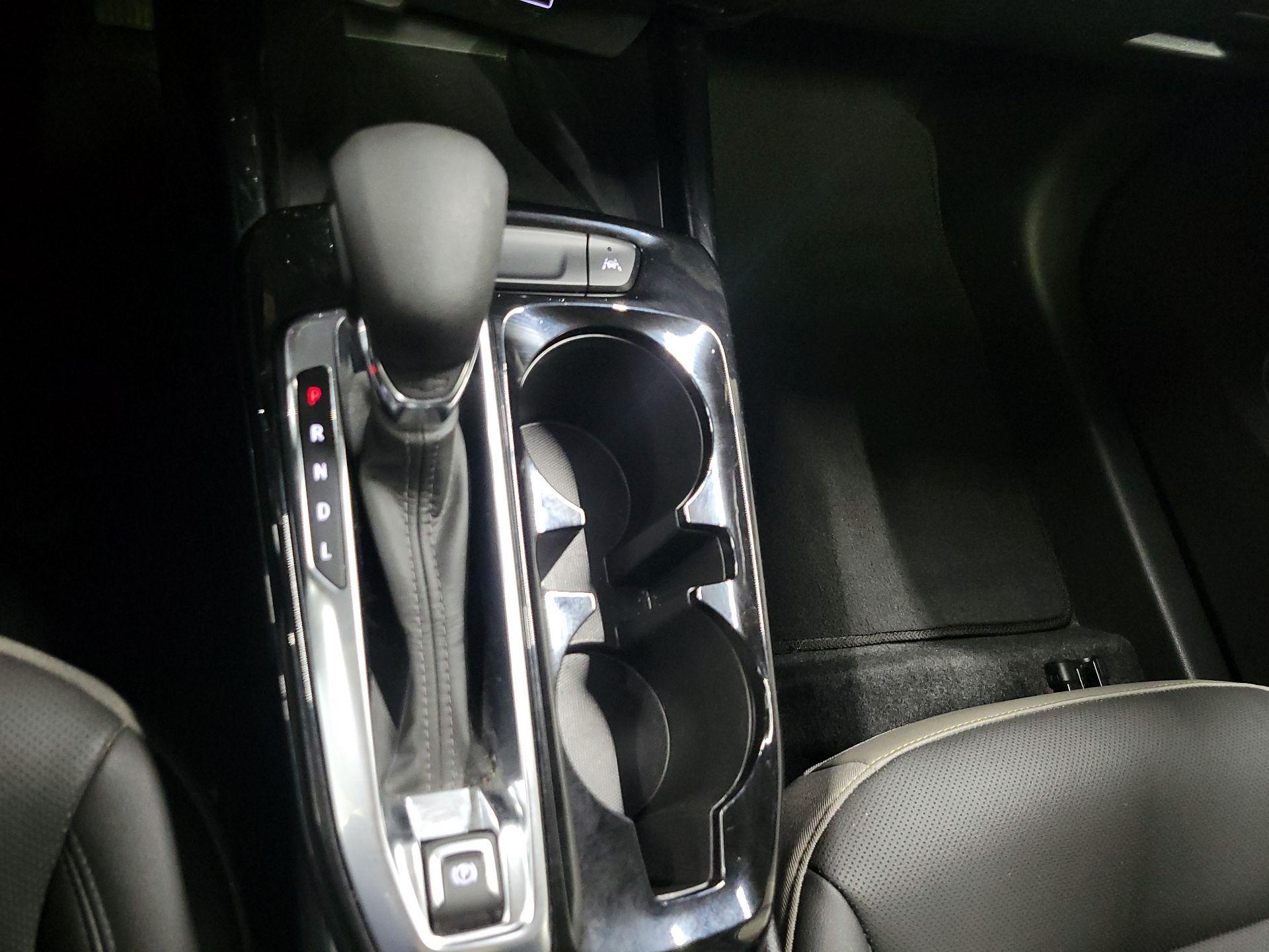 Thumbnail: 2024 Chevrolet Trax - 16