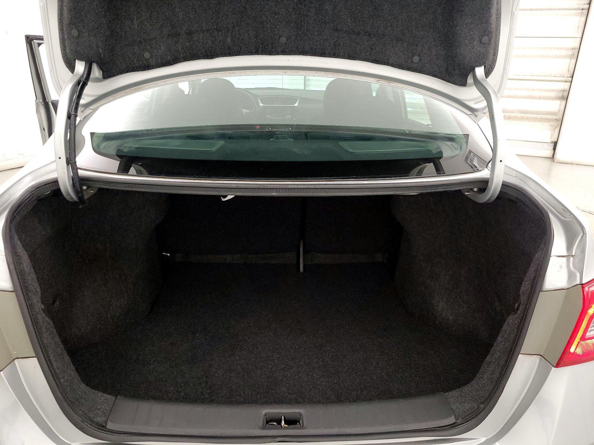 Thumbnail: 2017 Nissan Sentra - 20