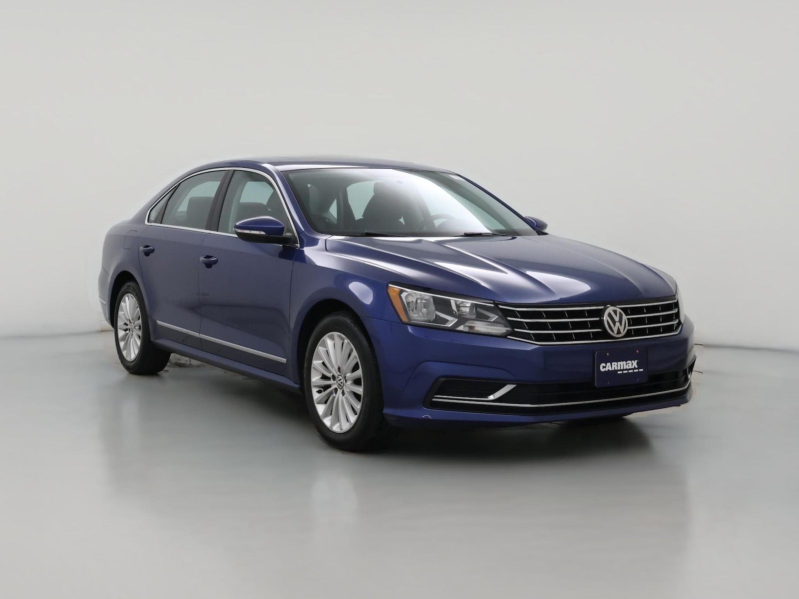 2016 Volkswagen Passat SE