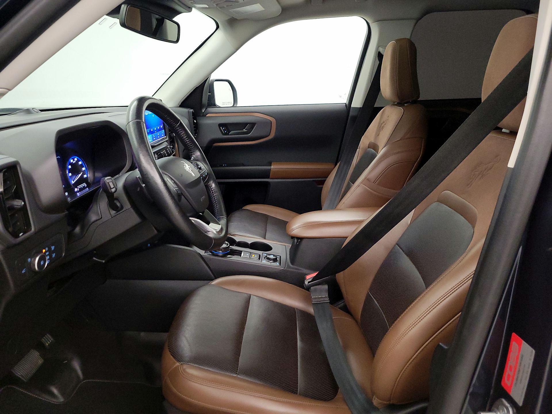 Thumbnail: 2021 Ford Bronco Sport - 11