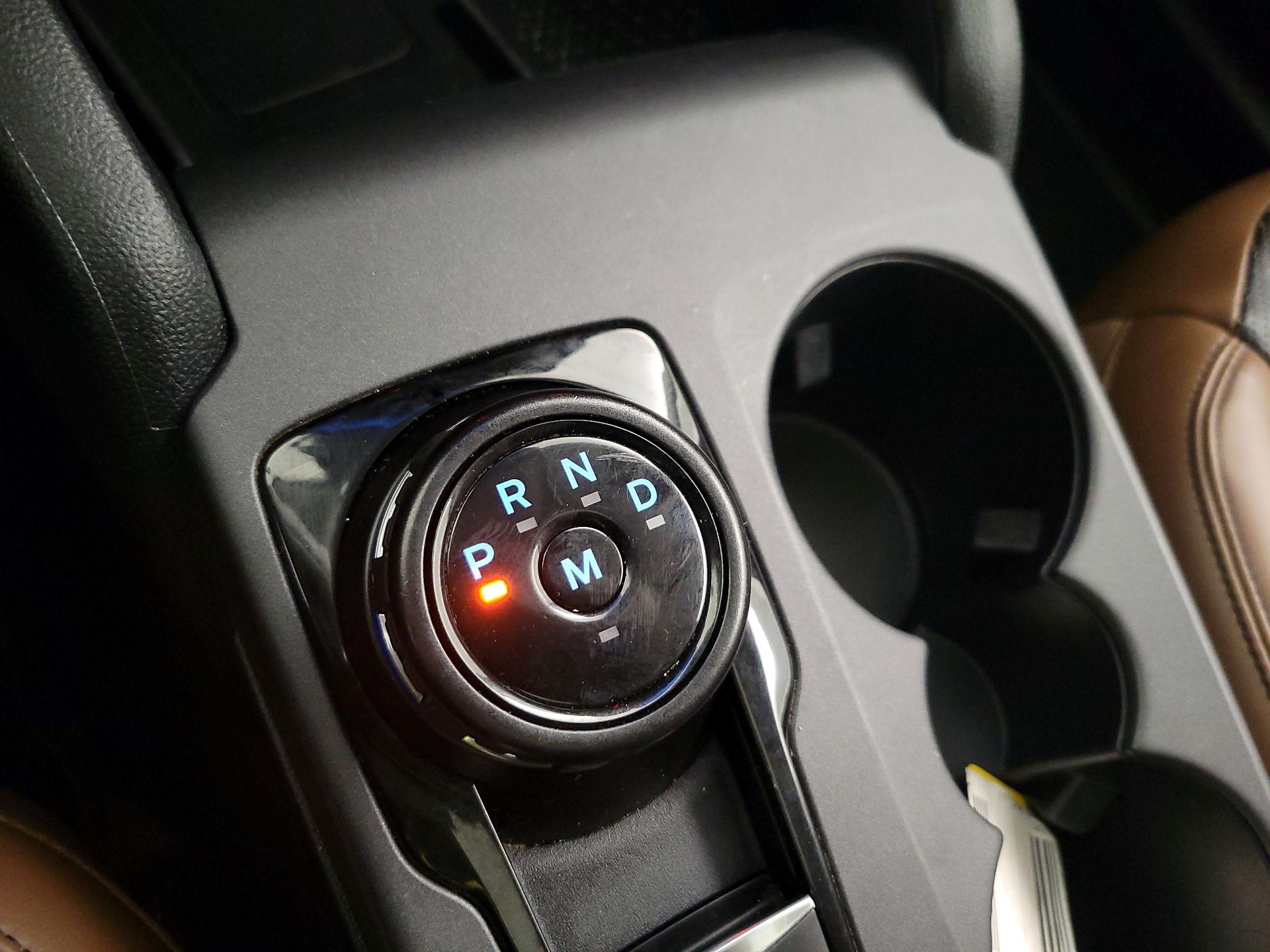 Thumbnail: 2021 Ford Bronco Sport - 17