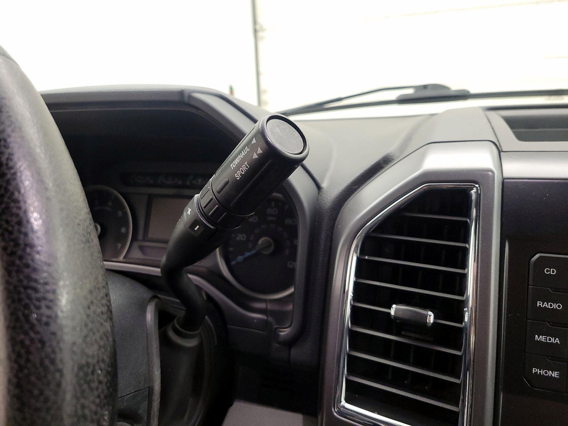 Thumbnail: 2016 Ford F-150 - 17