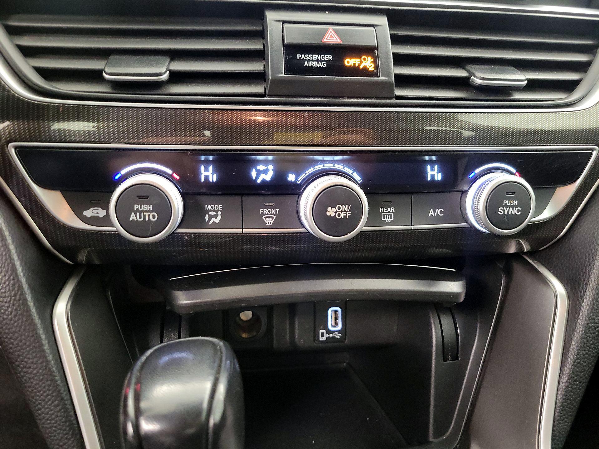 Thumbnail: 2018 Honda Accord - 16