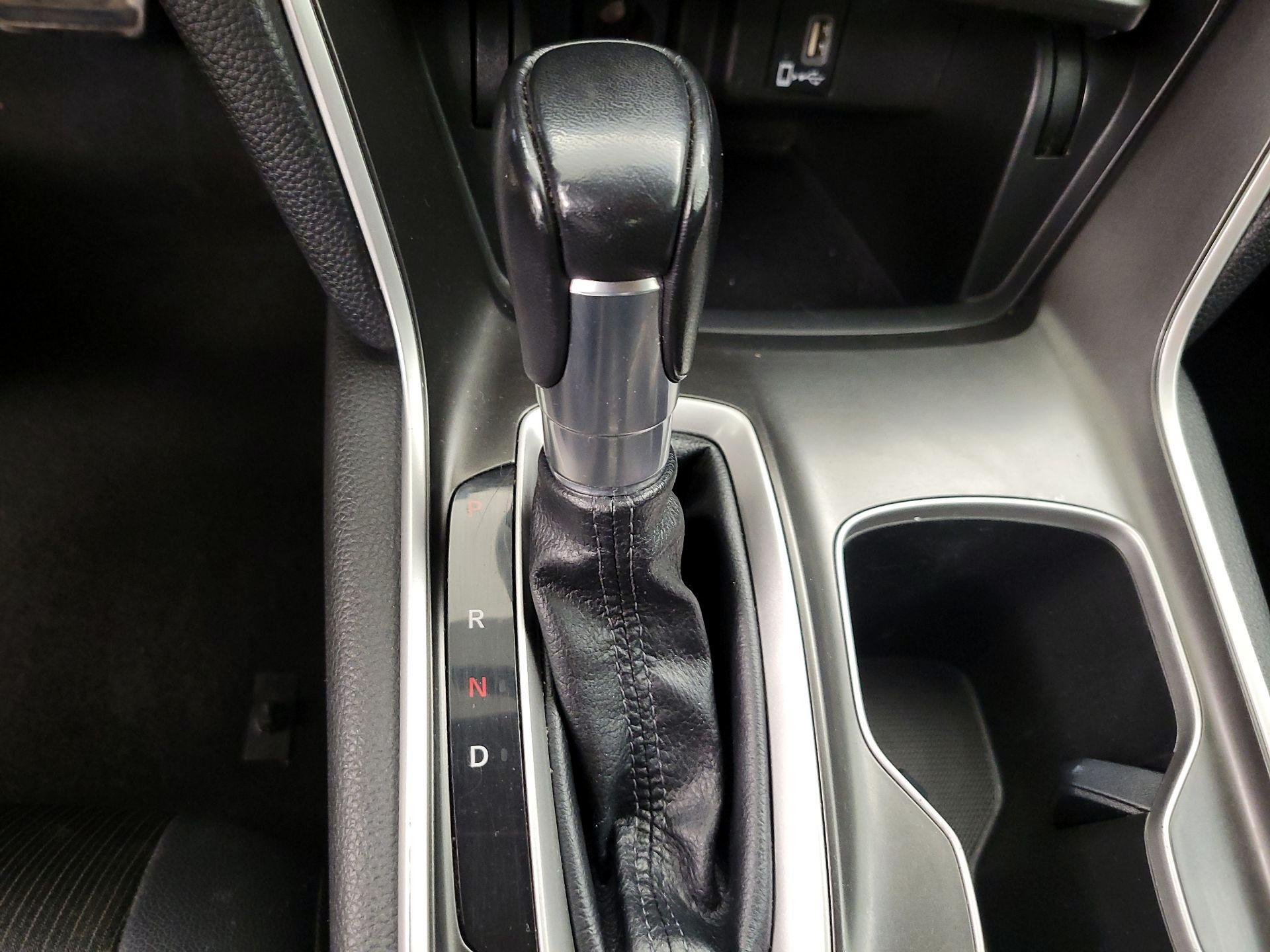 Thumbnail: 2018 Honda Accord - 17