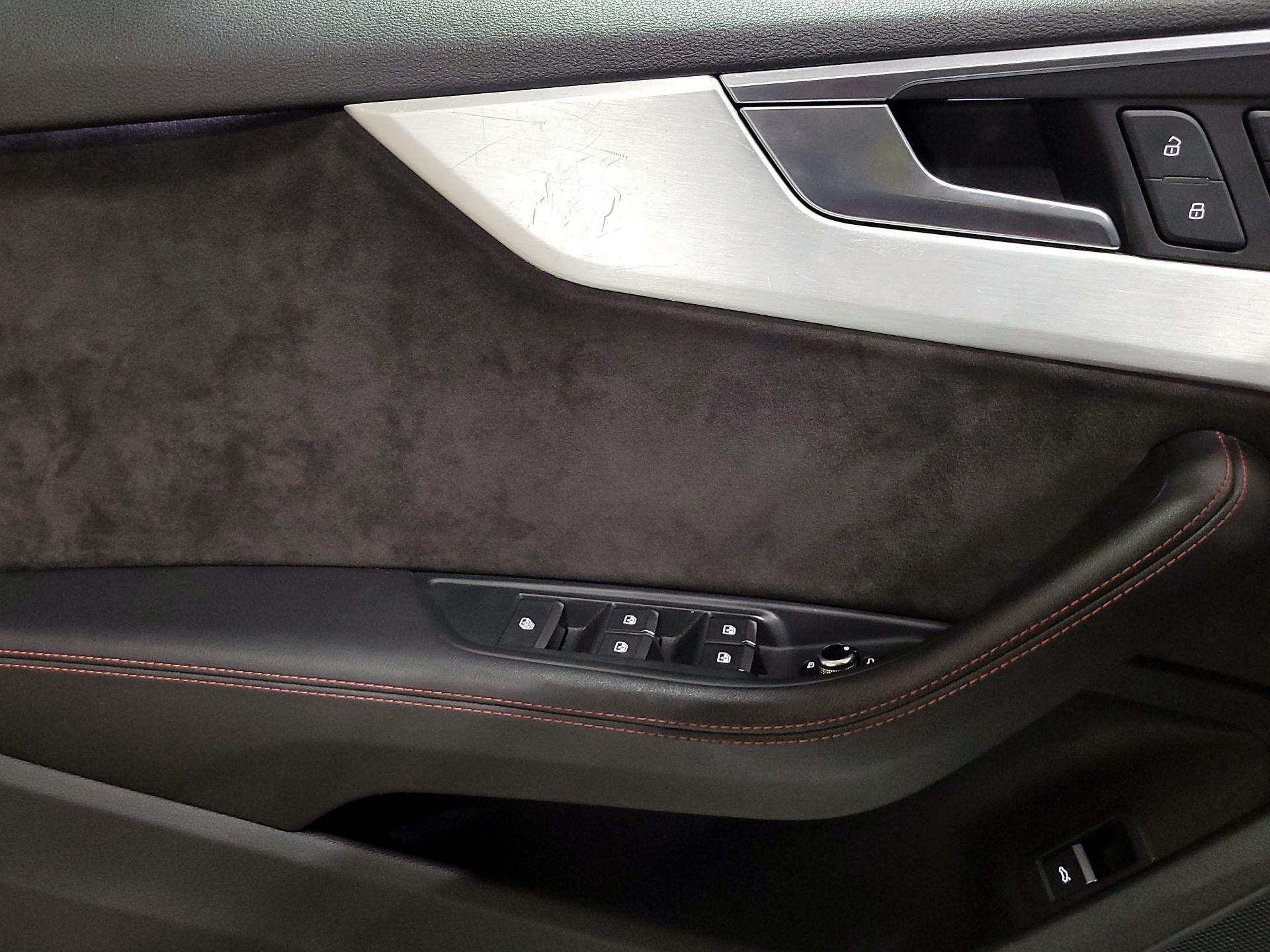 Thumbnail: 2019 Audi S5 - 12