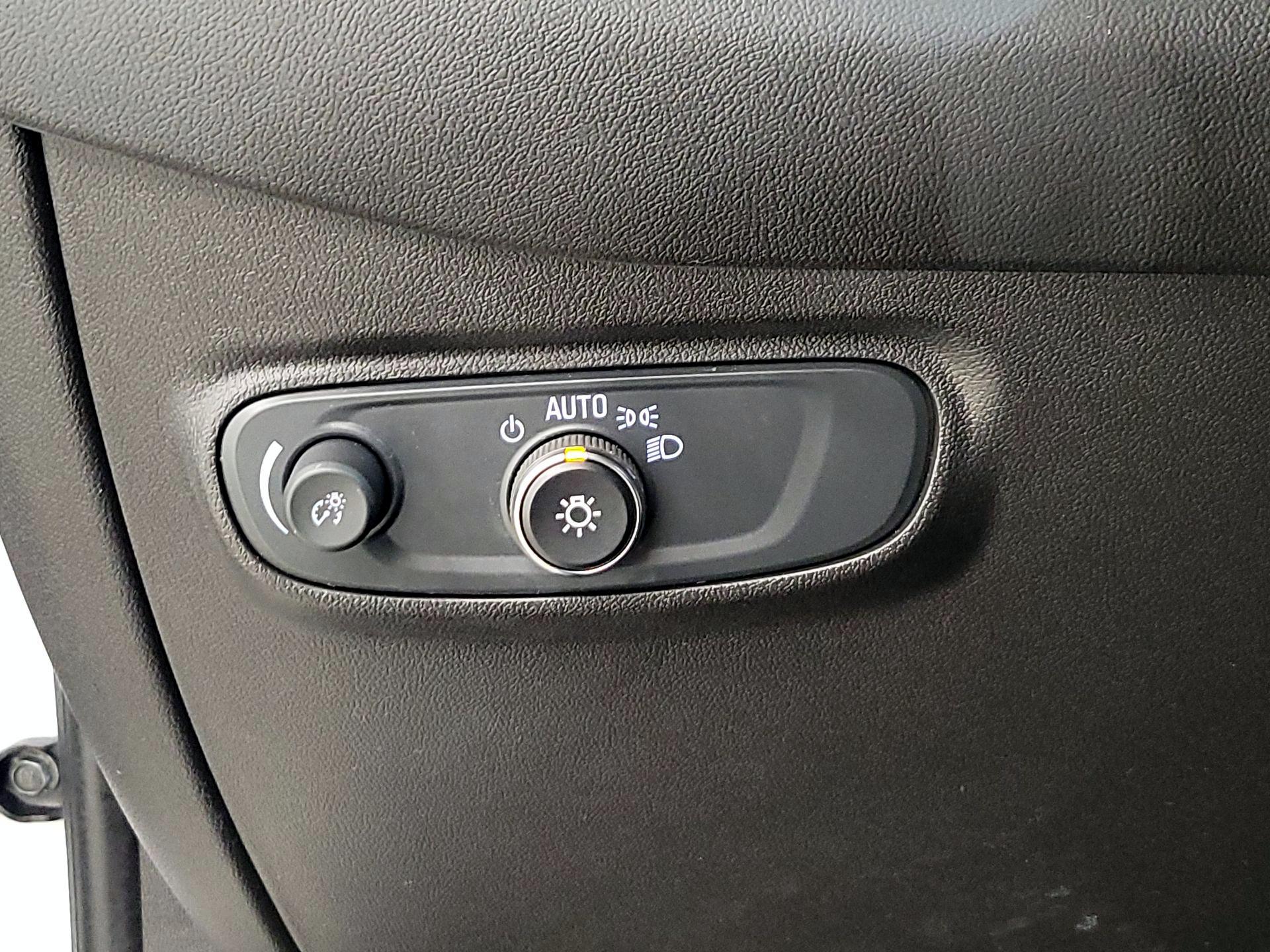 Thumbnail: 2024 Chevrolet Equinox - 13