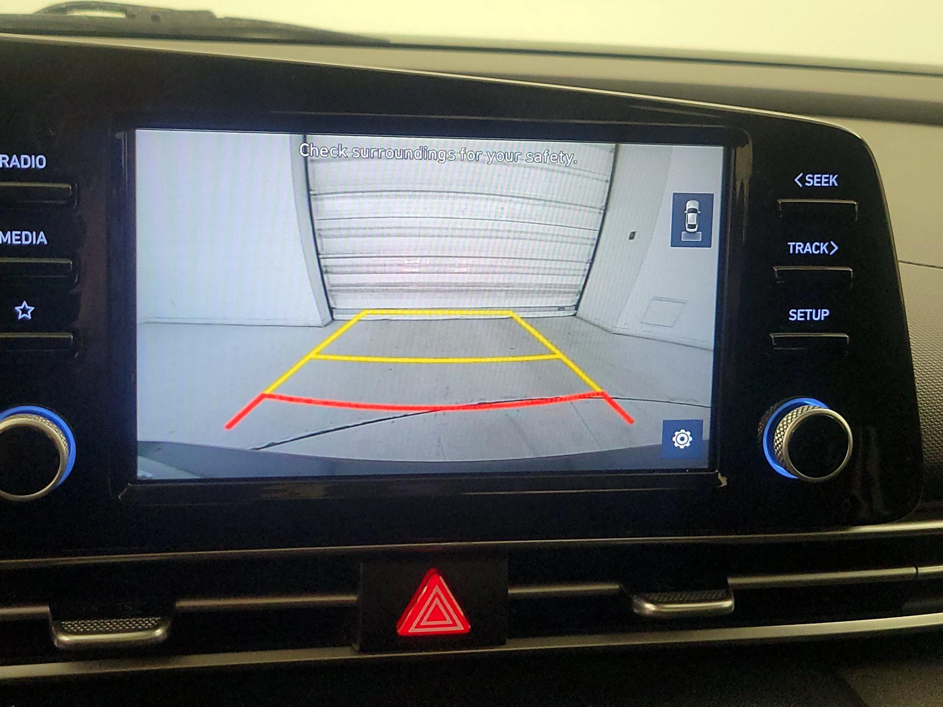 Thumbnail: 2021 Hyundai Elantra - 14