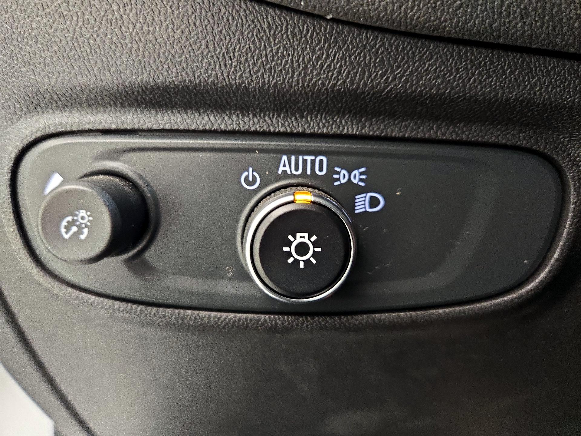 Thumbnail: 2024 Chevrolet Equinox - 13