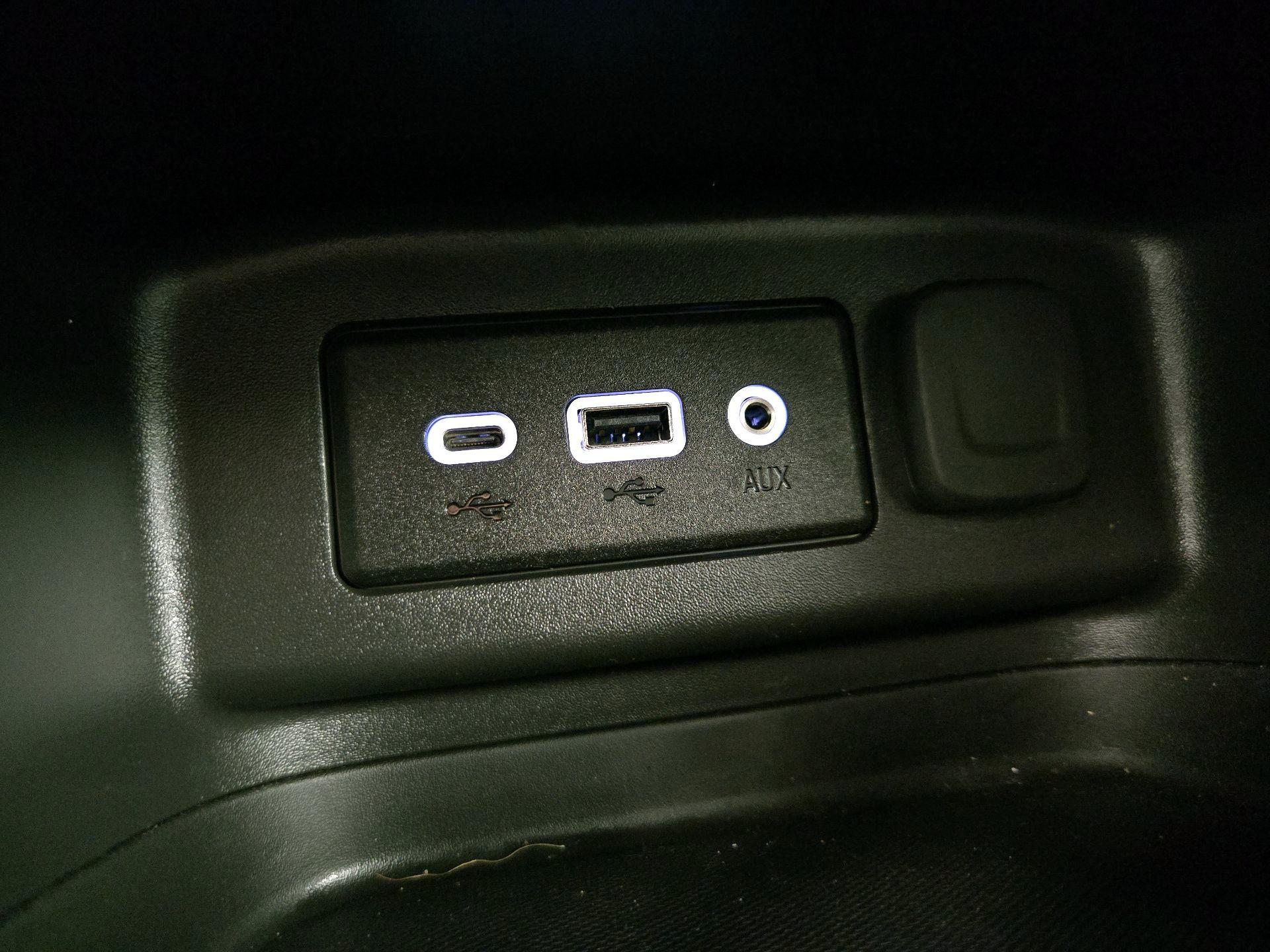 Thumbnail: 2024 Chevrolet Equinox - 18