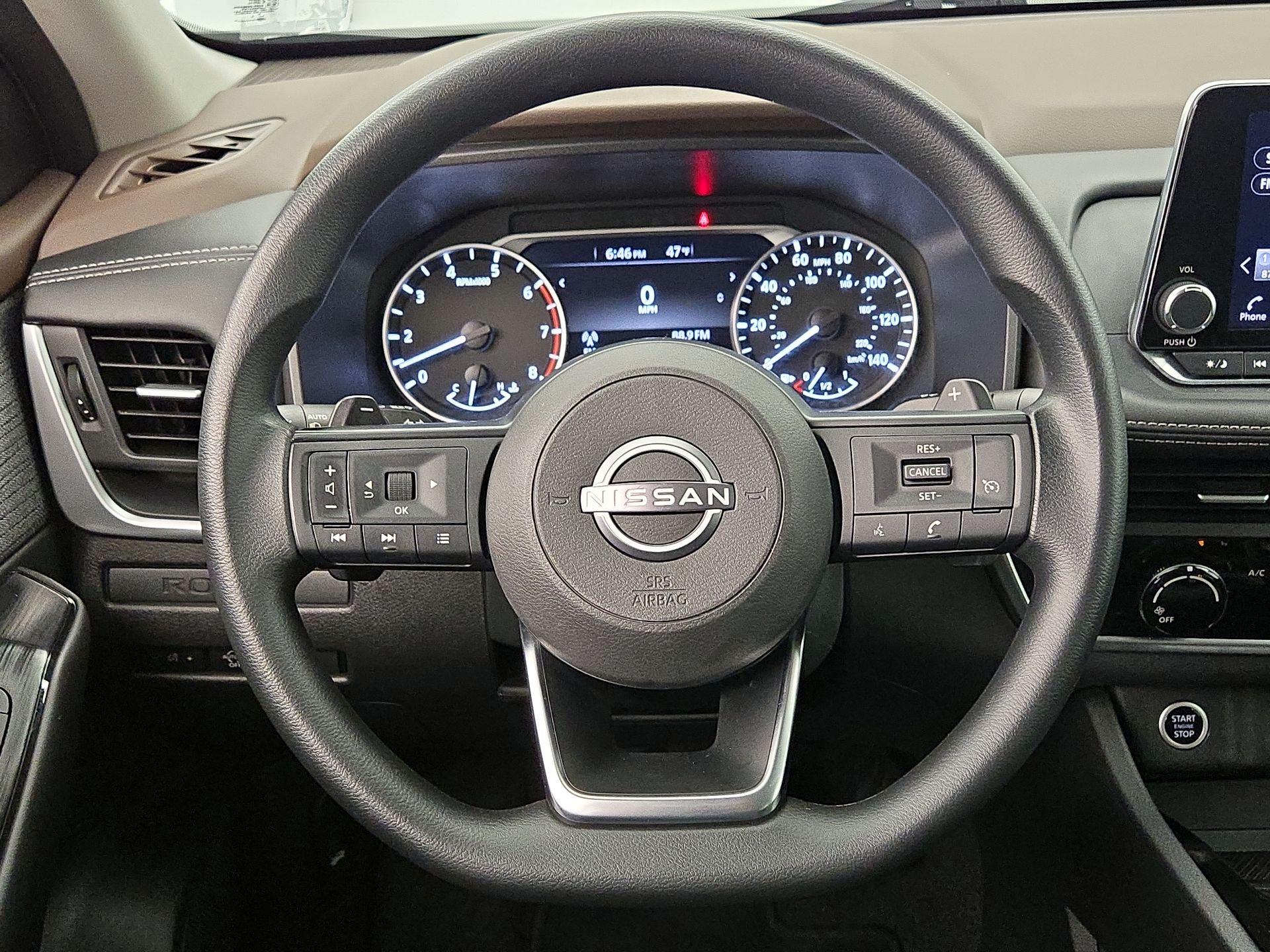 Thumbnail: 2023 Nissan Rogue - 10