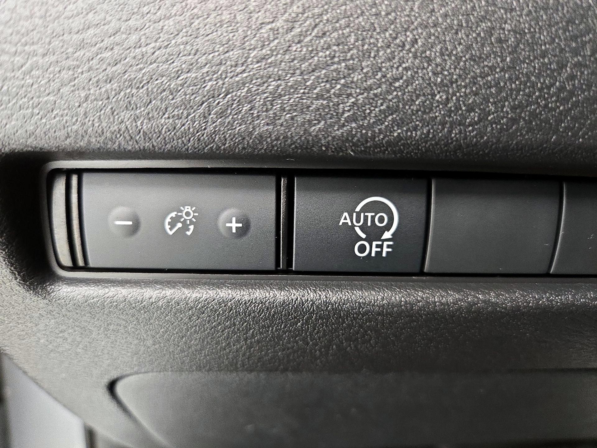 Thumbnail: 2023 Nissan Rogue - 13