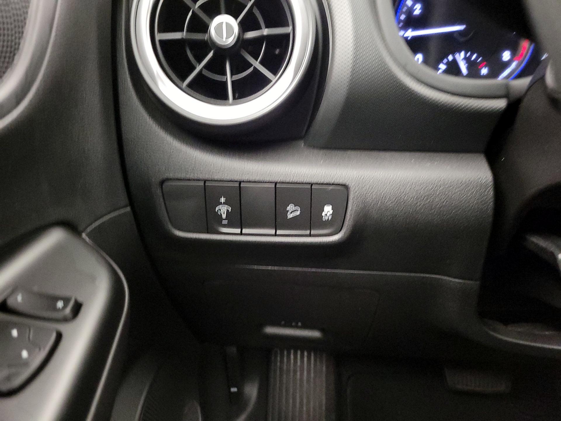 Thumbnail: 2022 Hyundai Kona - 13