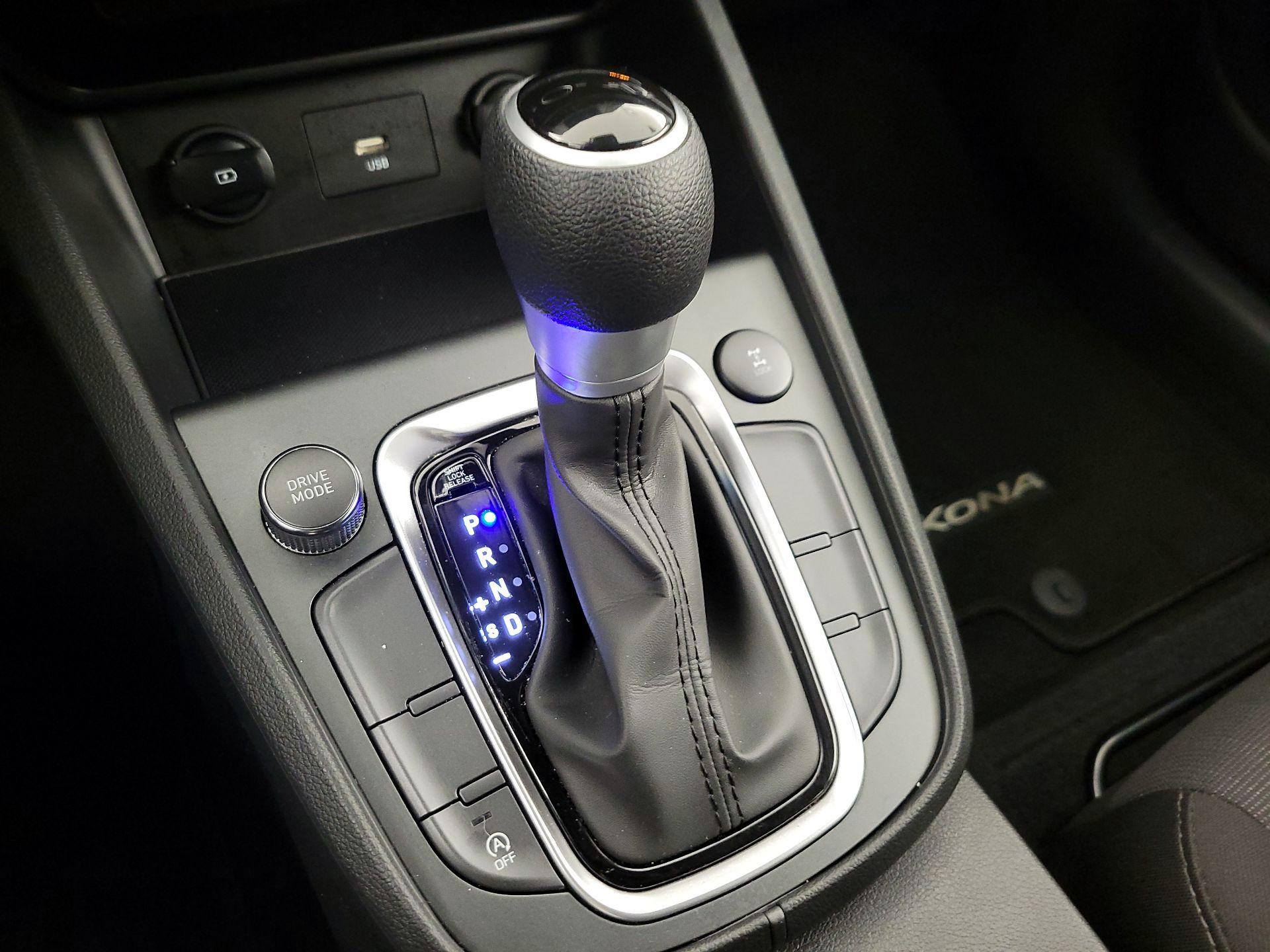 Thumbnail: 2022 Hyundai Kona - 17