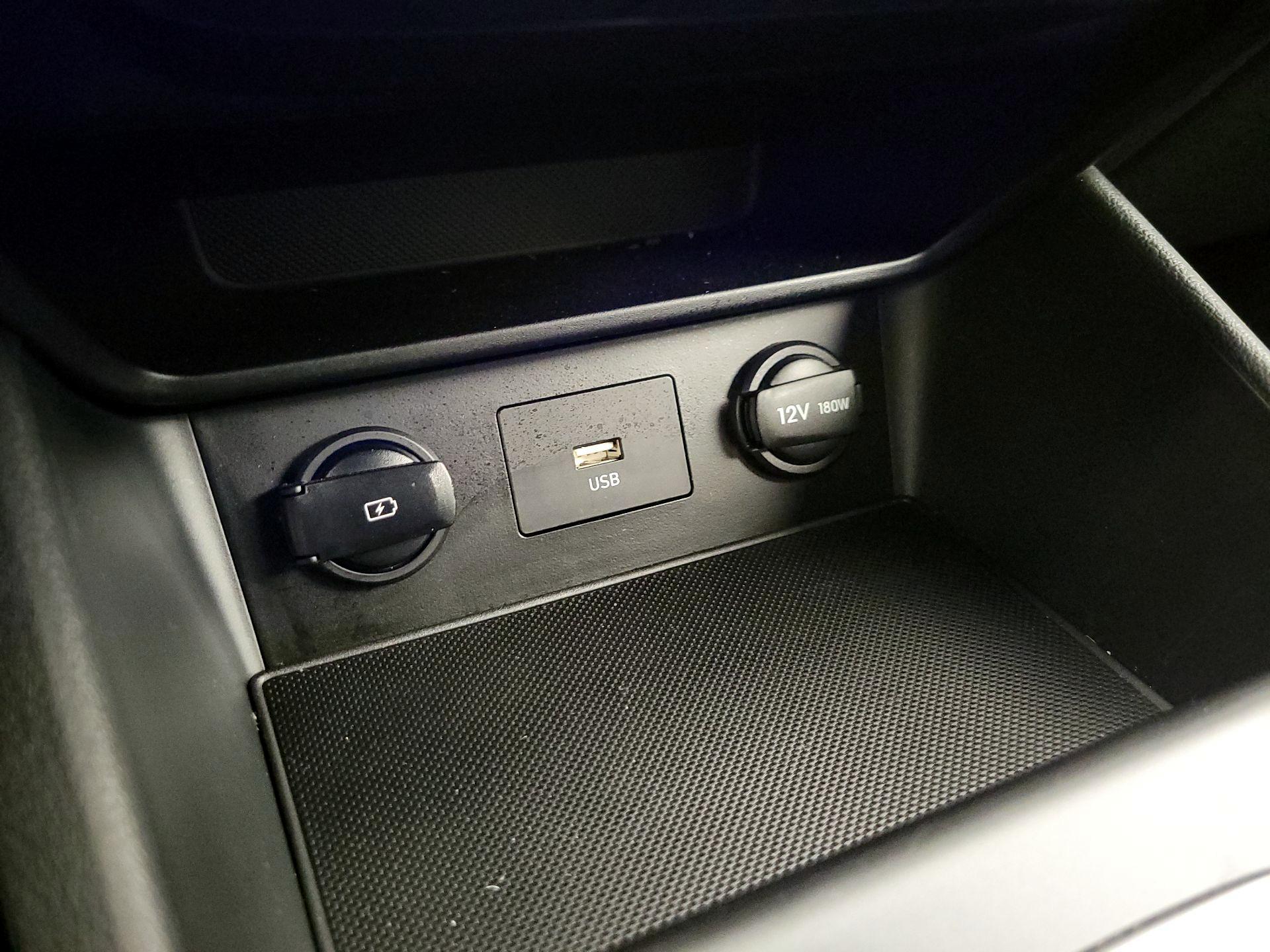 Thumbnail: 2022 Hyundai Kona - 18