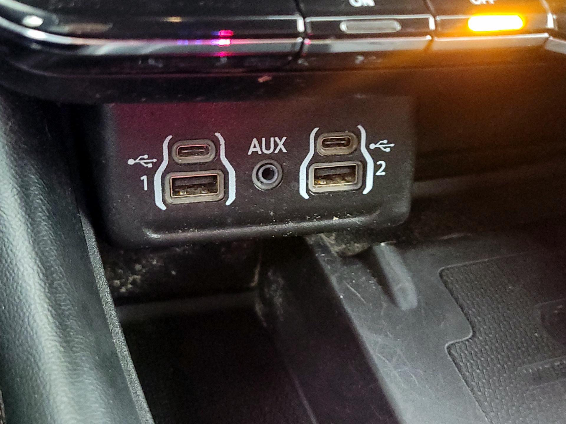 Thumbnail: 2021 Dodge Durango - 19