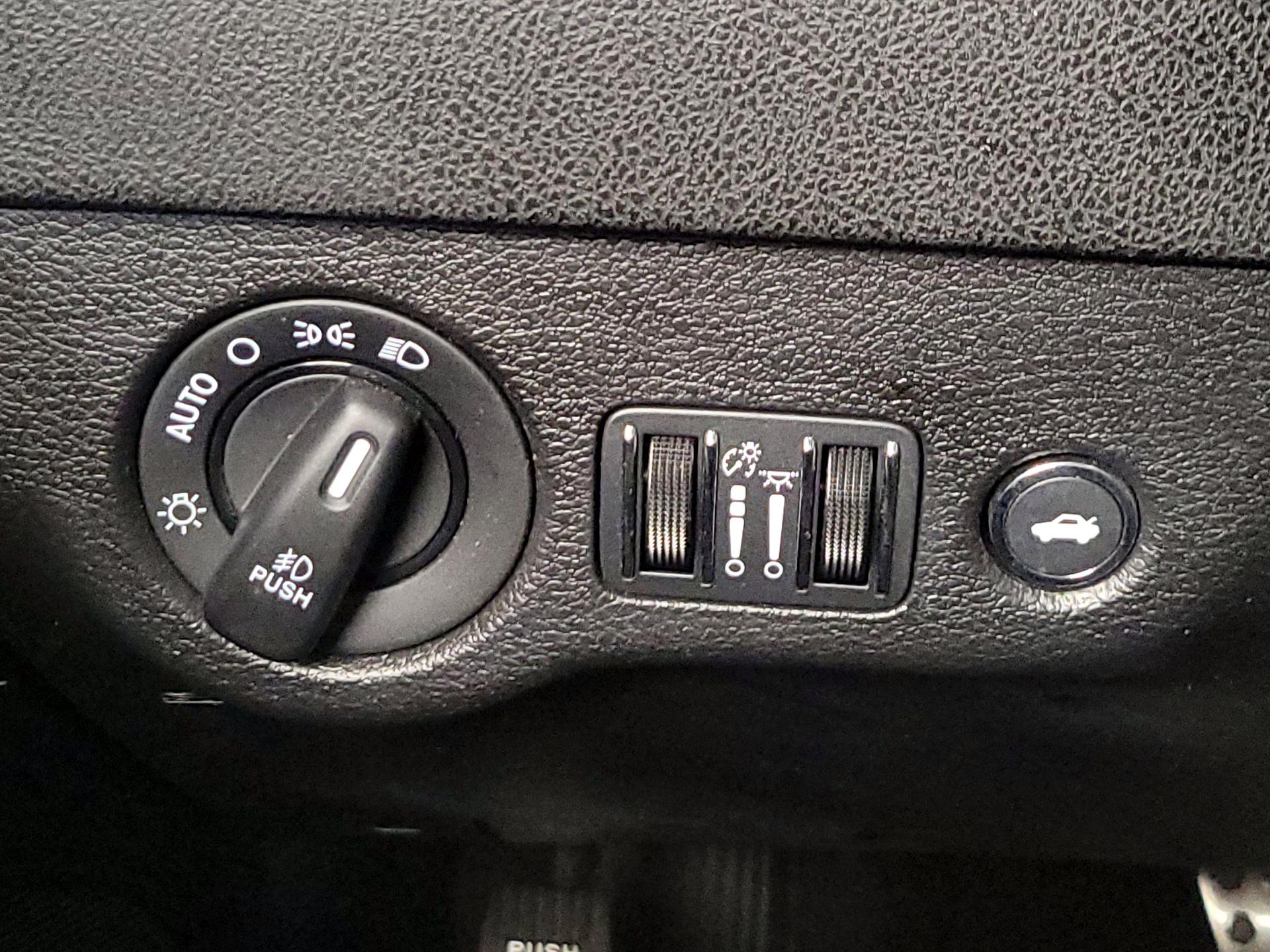 Thumbnail: 2022 Dodge Charger - 13