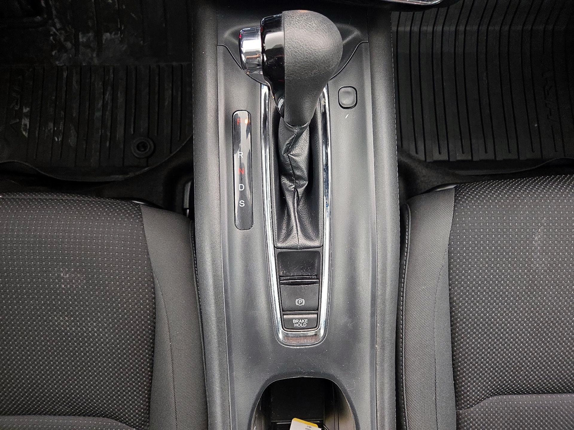 Thumbnail: 2022 Honda HR-V - 17