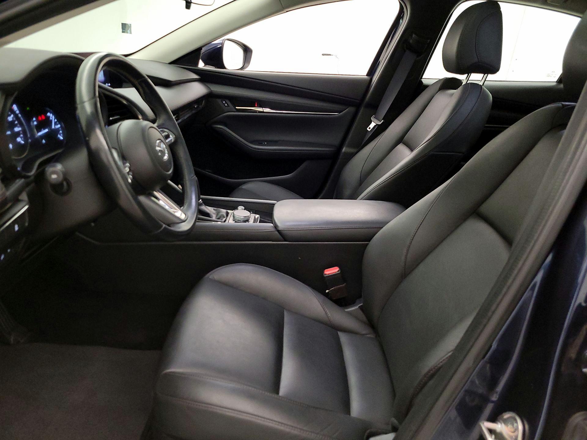 Thumbnail: 2022 Mazda Mazda3 - 11