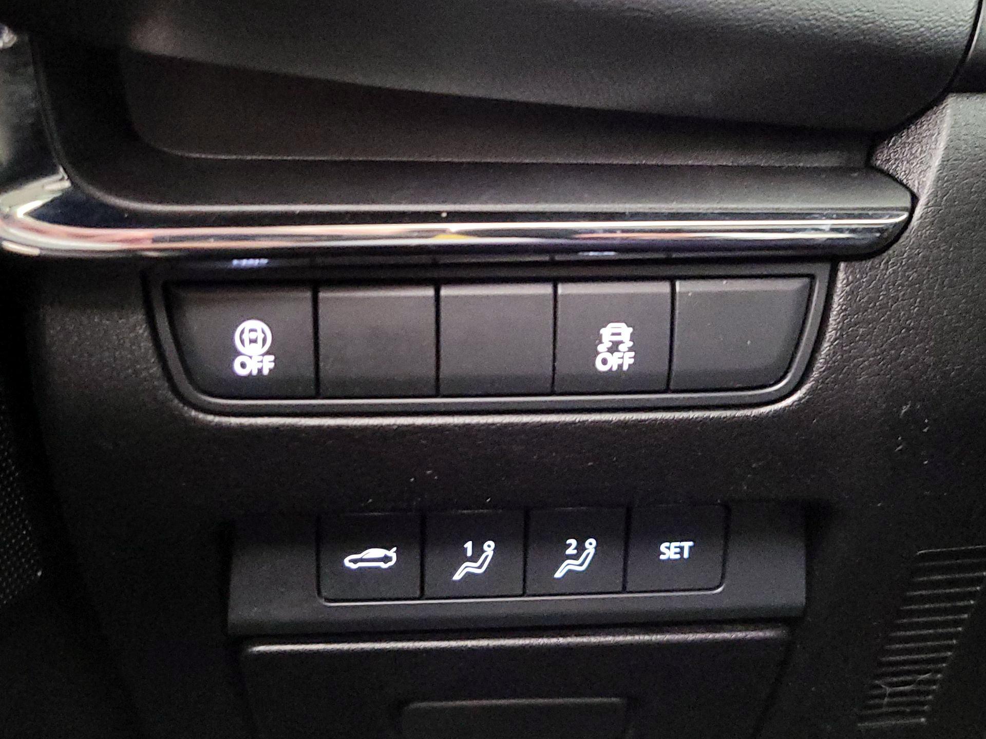 Thumbnail: 2022 Mazda Mazda3 - 13