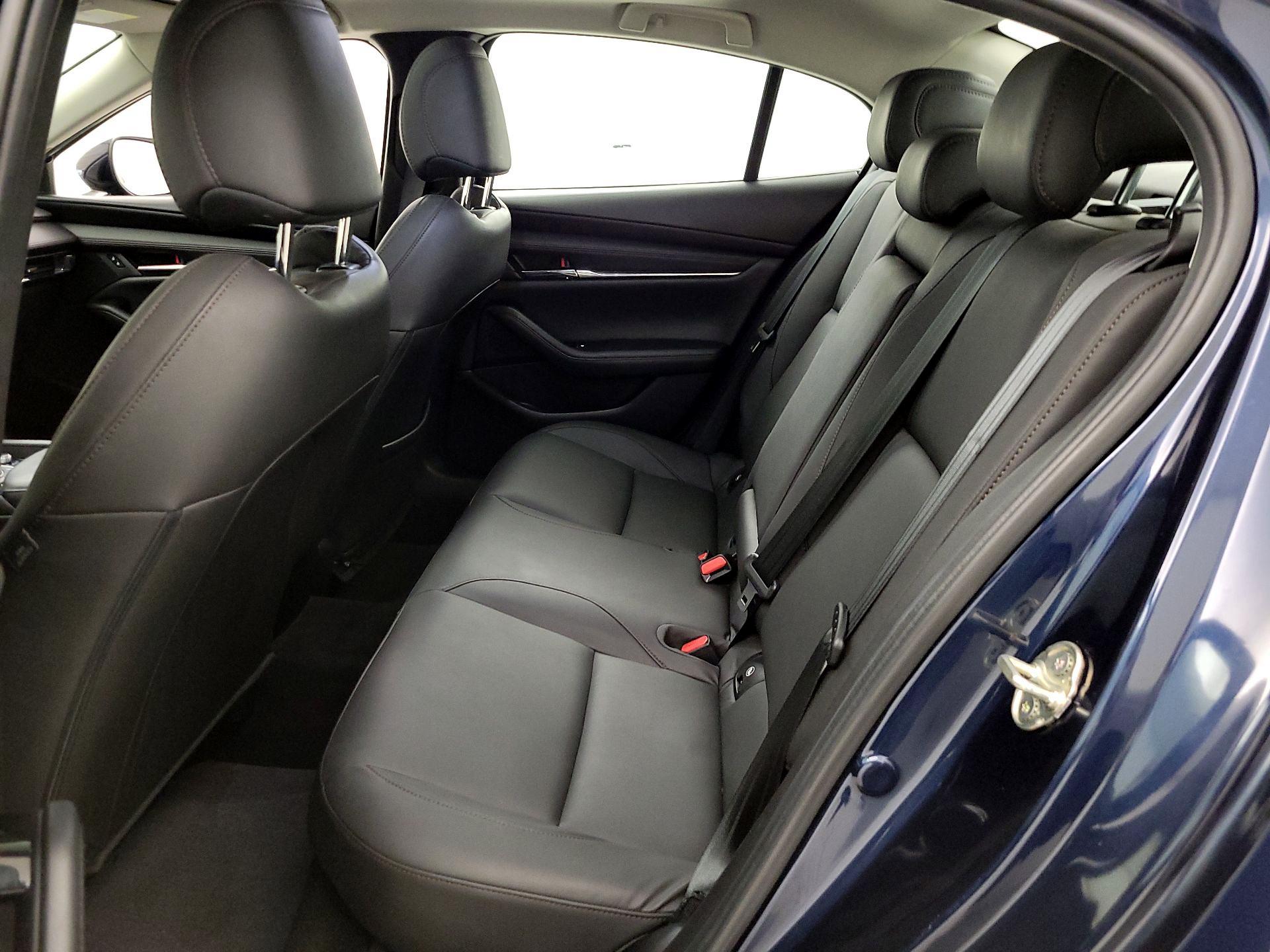 Thumbnail: 2022 Mazda Mazda3 - 20